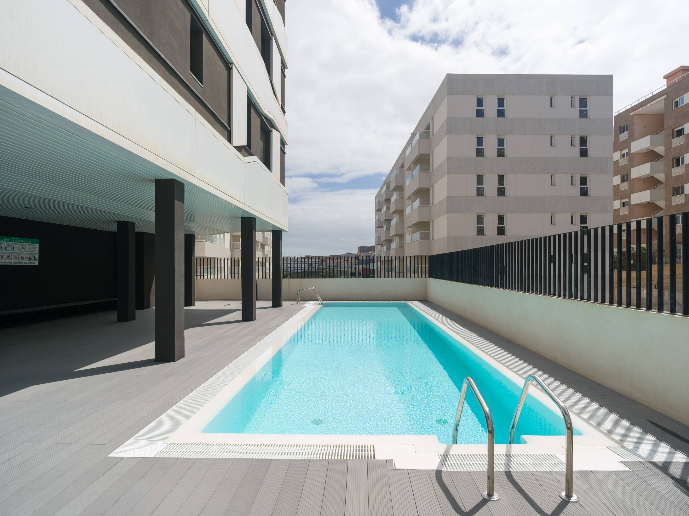 Piso nuevo en venta en carretera de chile!