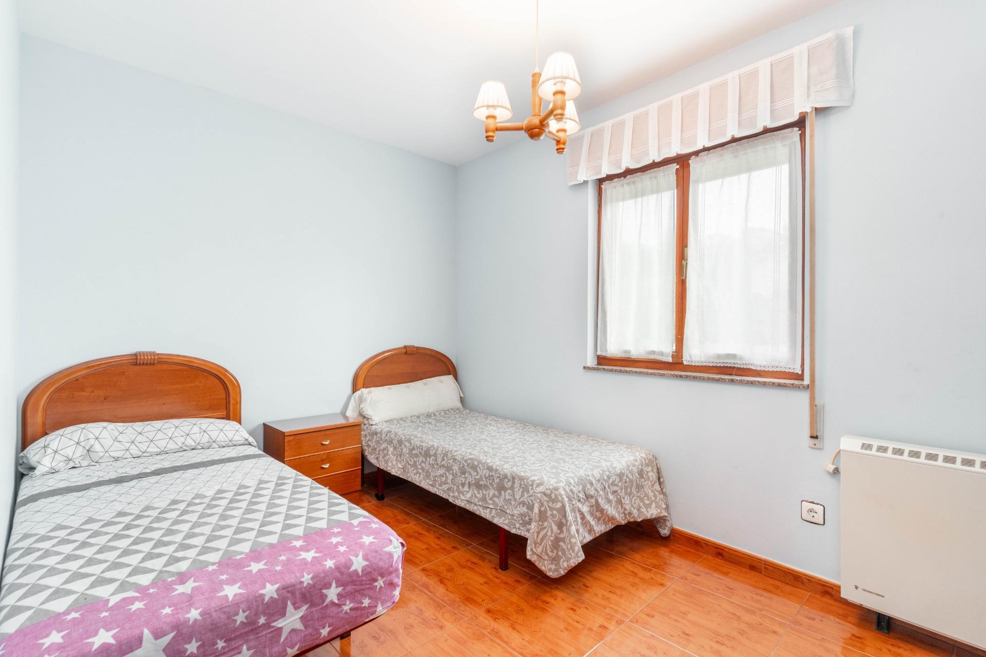 Casa en Ortiguera muy cerca del mar.