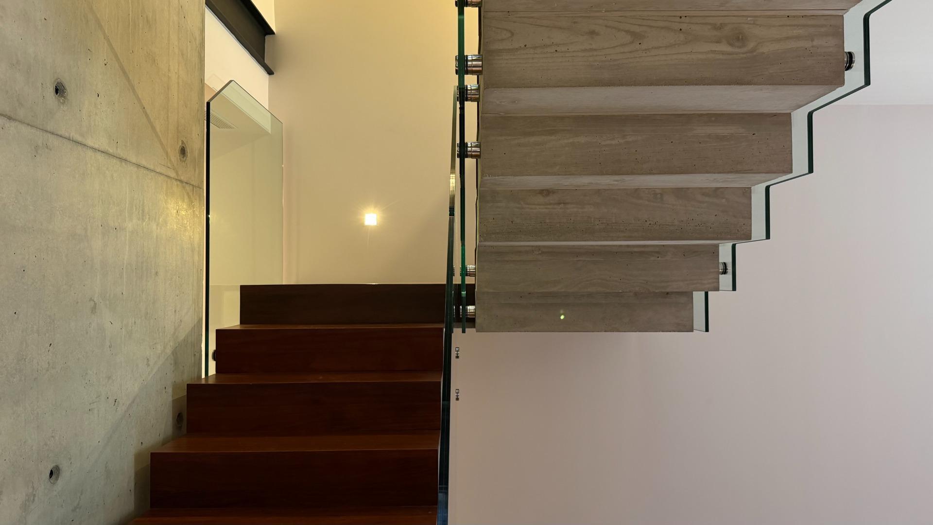 Lujo, Diseño y Confort en el Corazón de Silla