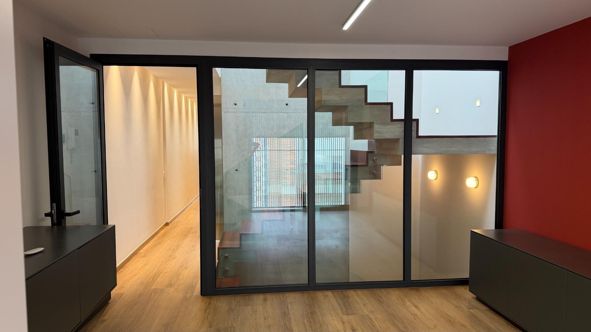 Lujo, Diseño y Confort en el Corazón de Silla