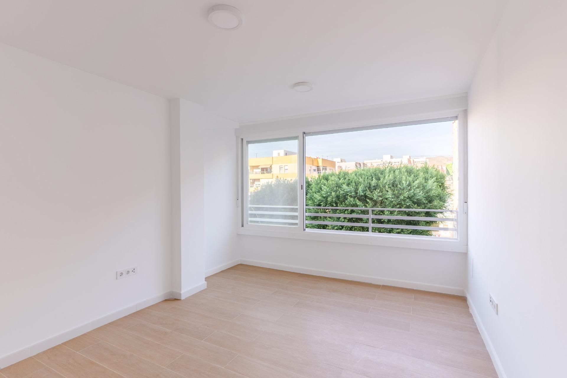 Pisos-Venta-AlmerÃ­a-1974920-Foto-2