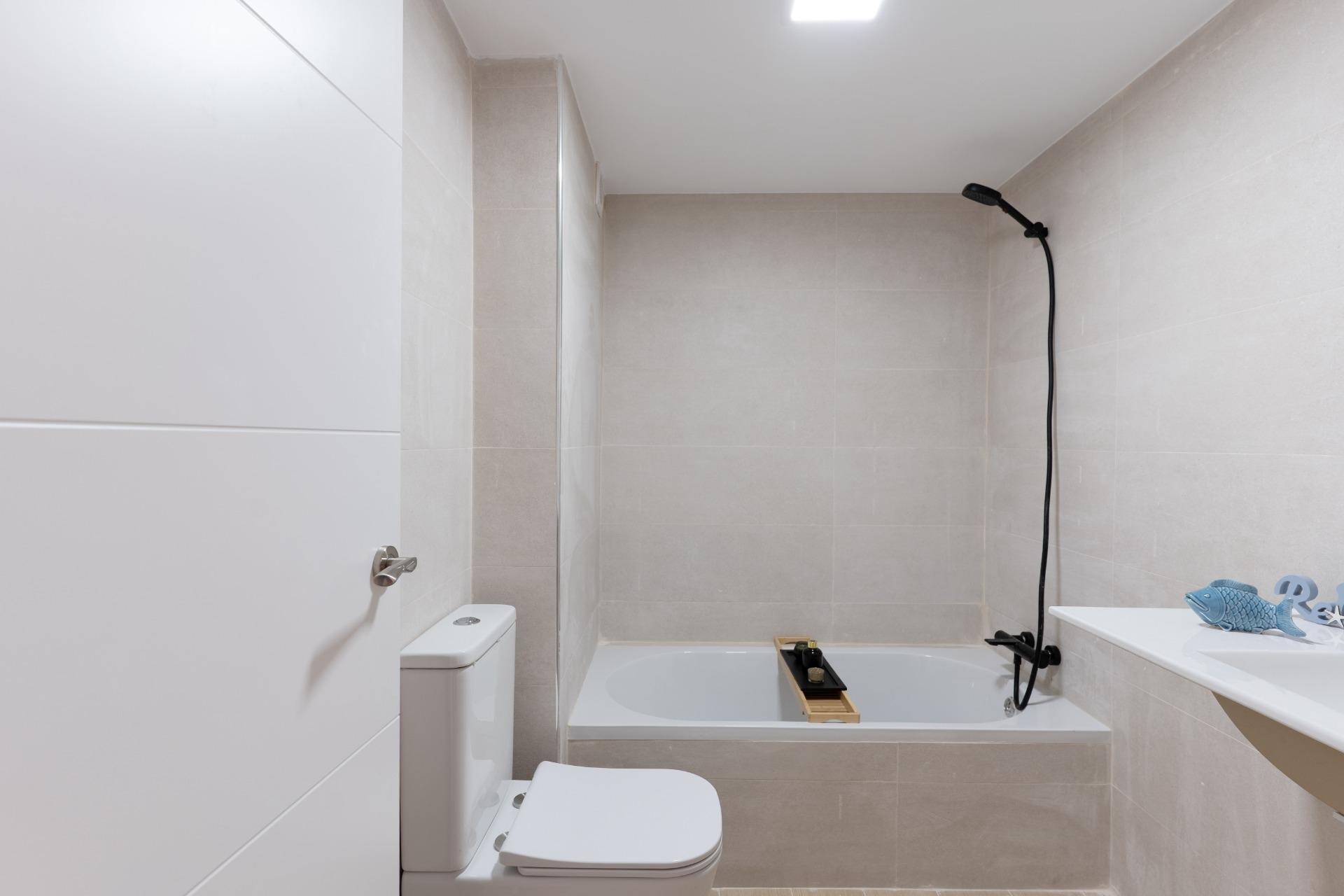 Pisos-Venta-AlmerÃ­a-1974920-Foto-12