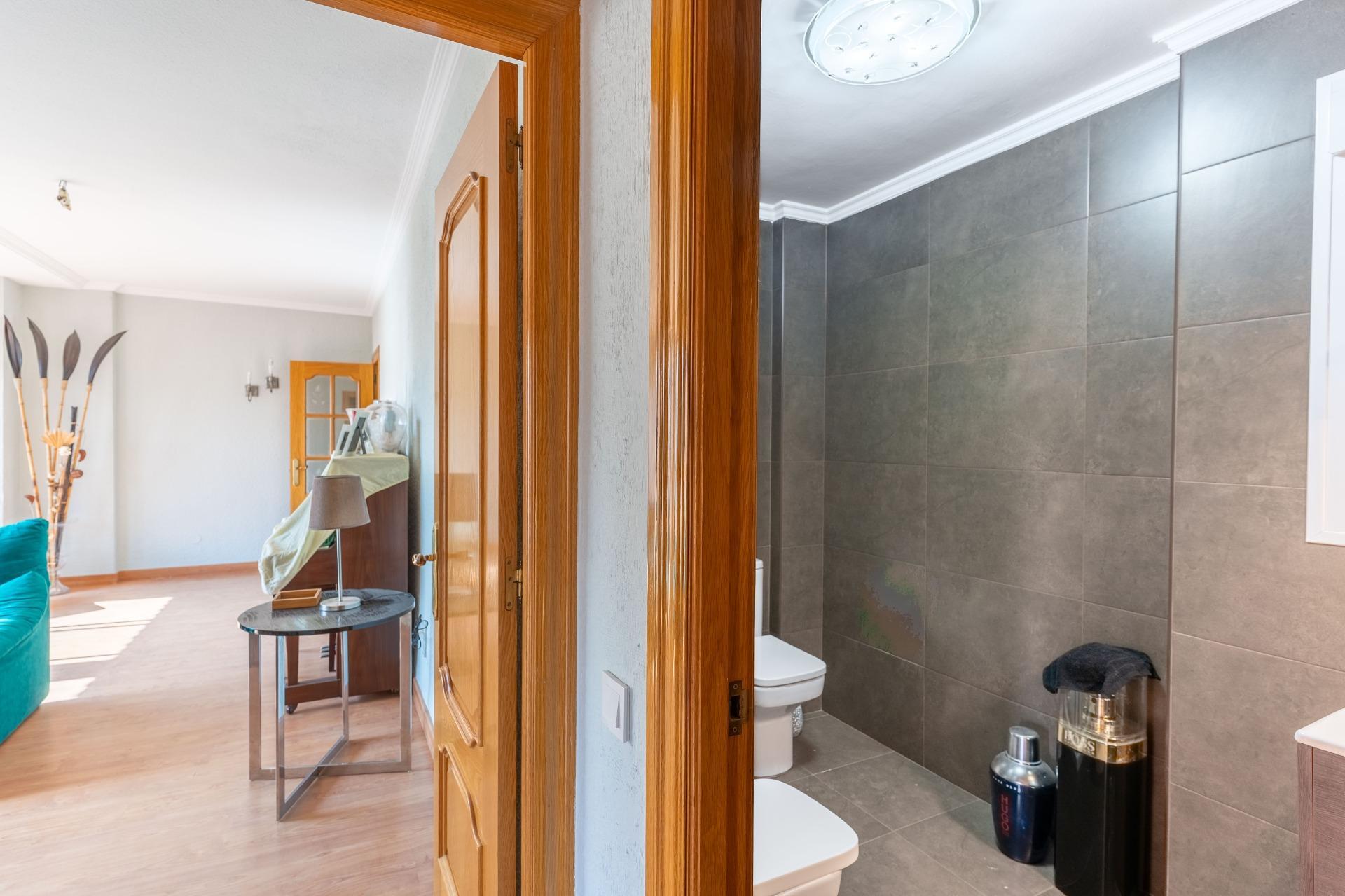 Vivienda de Primera en el Corazón de Almería