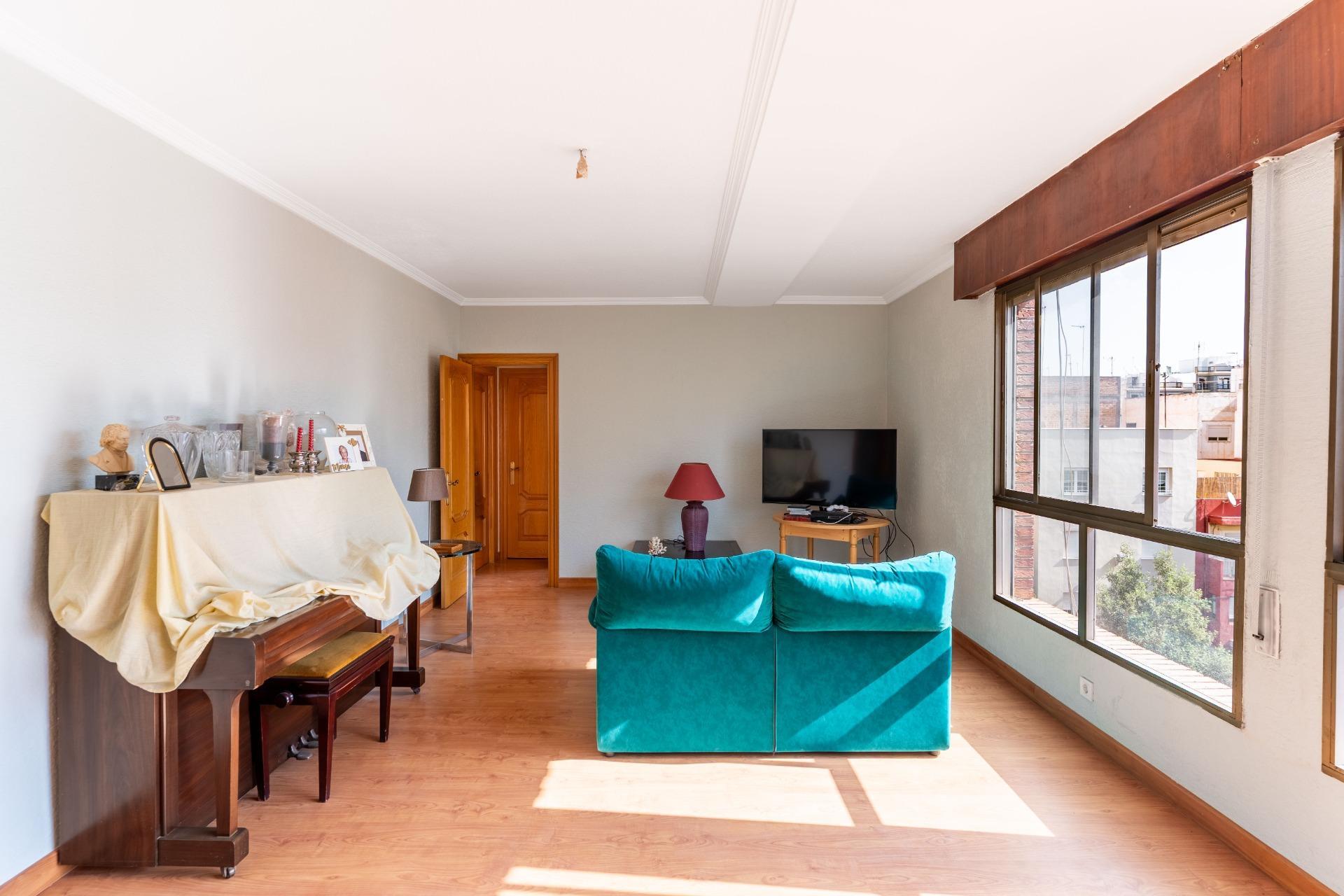 Vivienda de Primera en el Corazón de Almería