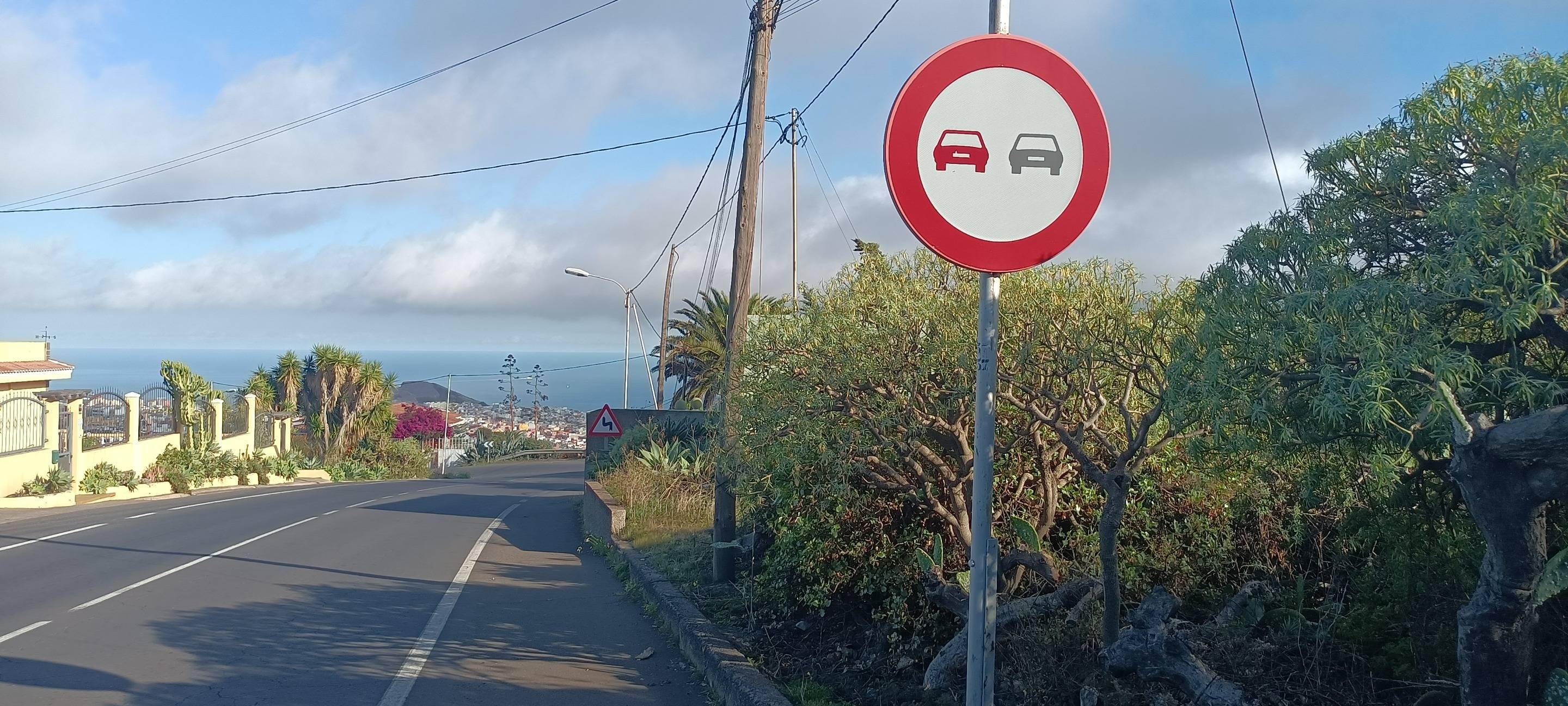 SOLAR EN EL SOBRADILLO