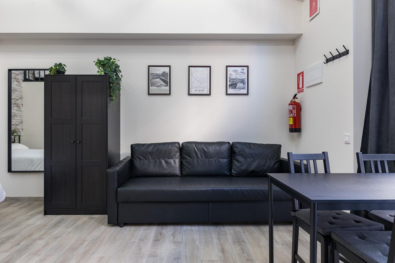 ESTUDIO REFORMADO CON ALTA RENTABILIDAD EN MARXALENES