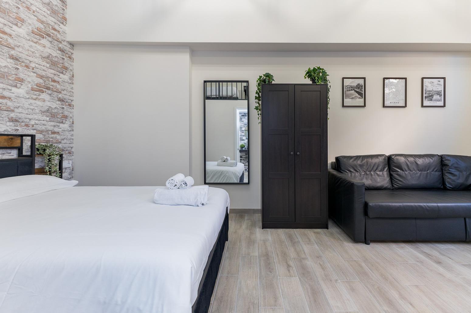 ESTUDIO REFORMADO CON ALTA RENTABILIDAD EN MARXALENES