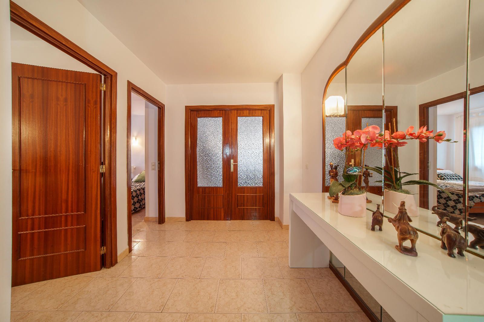 Apartamento de 114 m2 en Puerto Alcudia con 2 terrazas, cerca de la playa