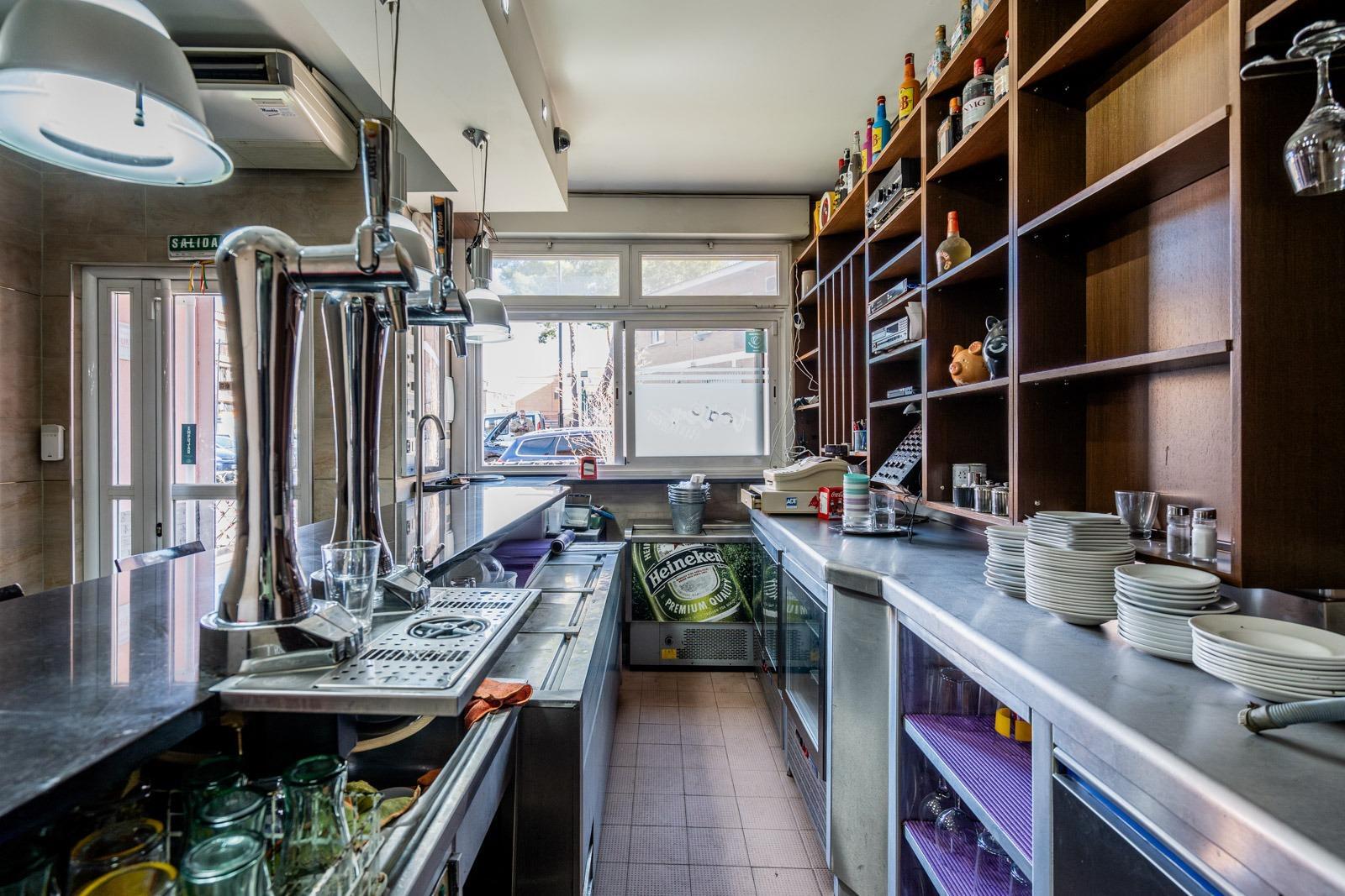 ^**^BAR RESTAURANTE CON AMPLIAS TERRAZAS Y AMPLIA ZONA PRIVADA EN MEJORADA DEL CAMPO^**^ Magnífica o