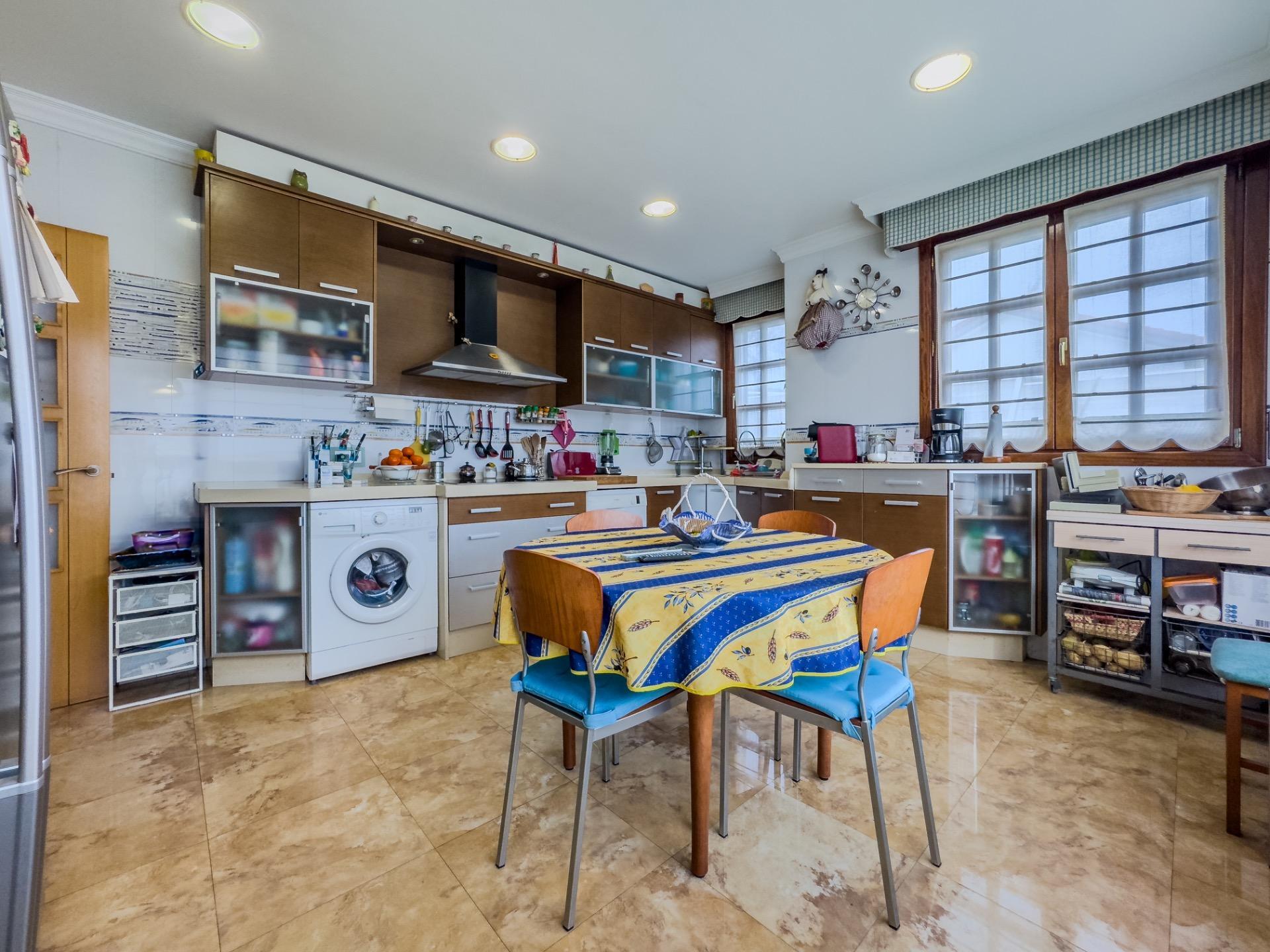 Exclusivo chalet en San Mamés de Meruelo con vistas espectaculares