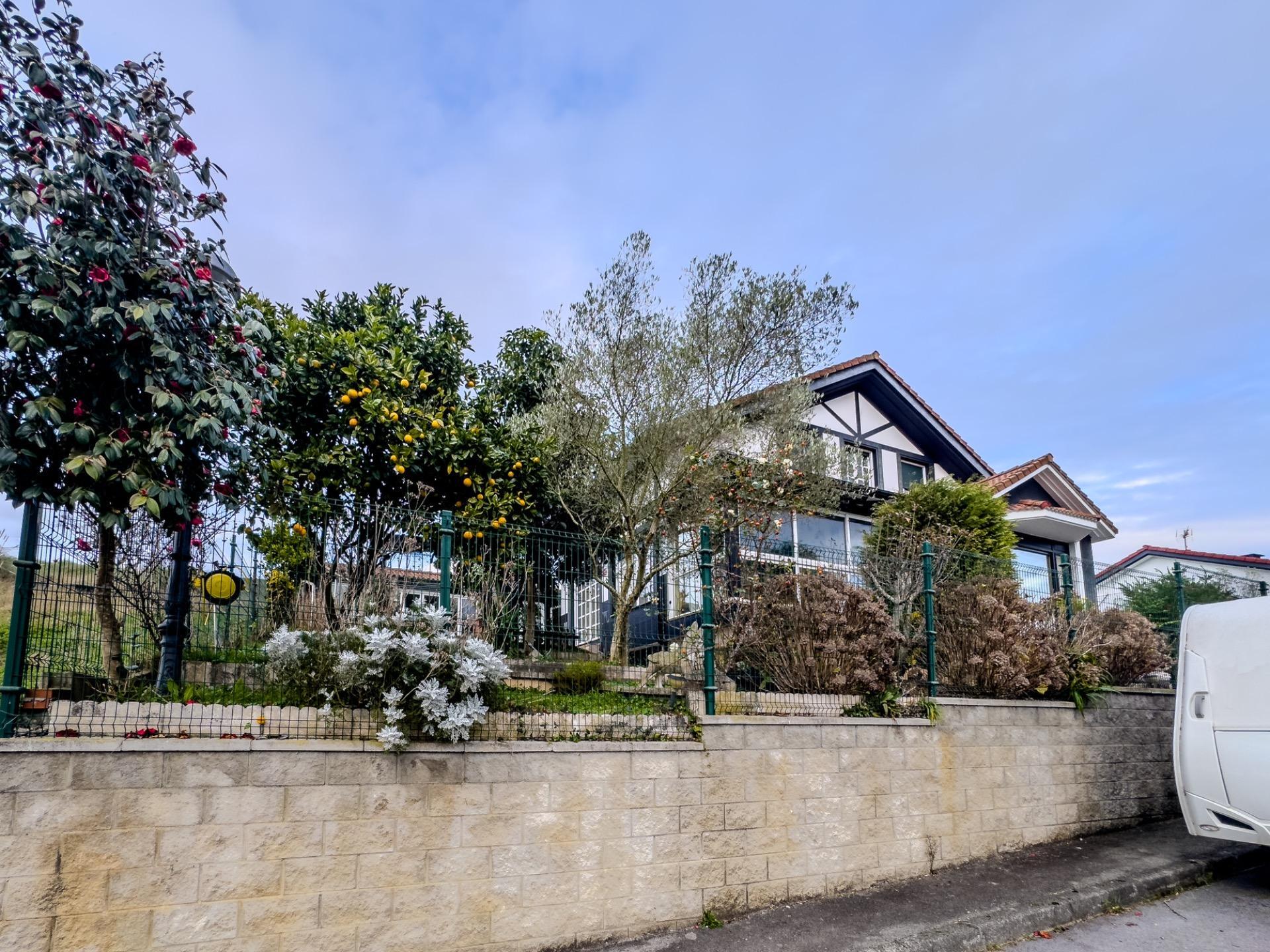 Exclusivo chalet en San Mamés de Meruelo con vistas espectaculares