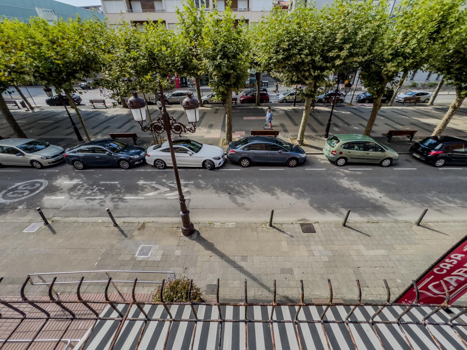 Espacioso y Confortable piso en Torrelavega.