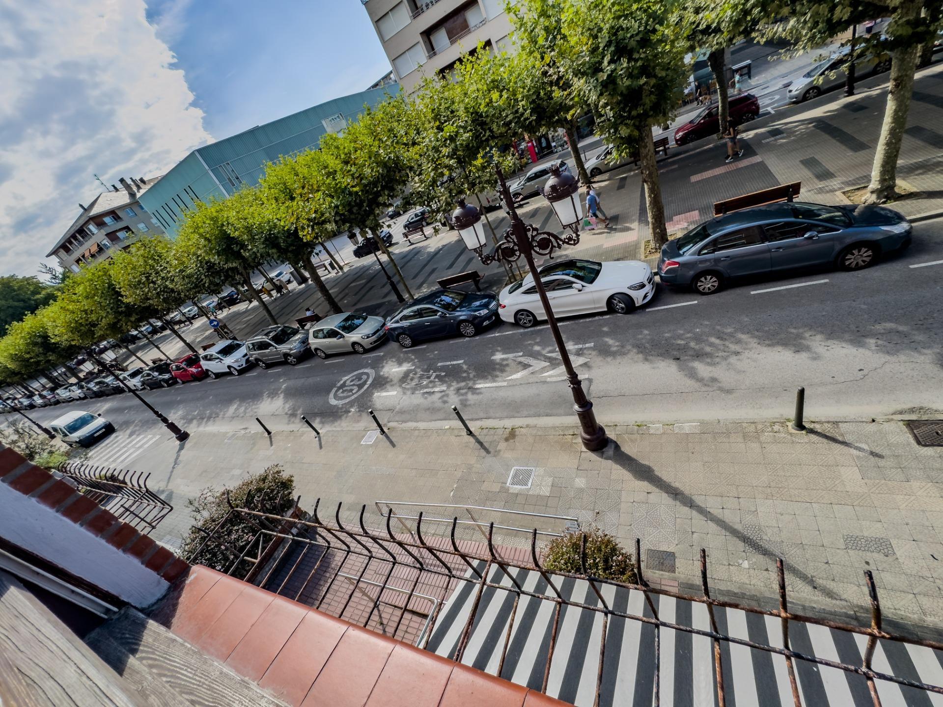 Espacioso y Confortable piso en Torrelavega.