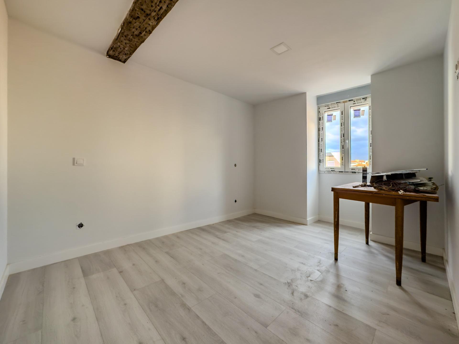 Piso reformado y luminoso en pleno centro de Santander