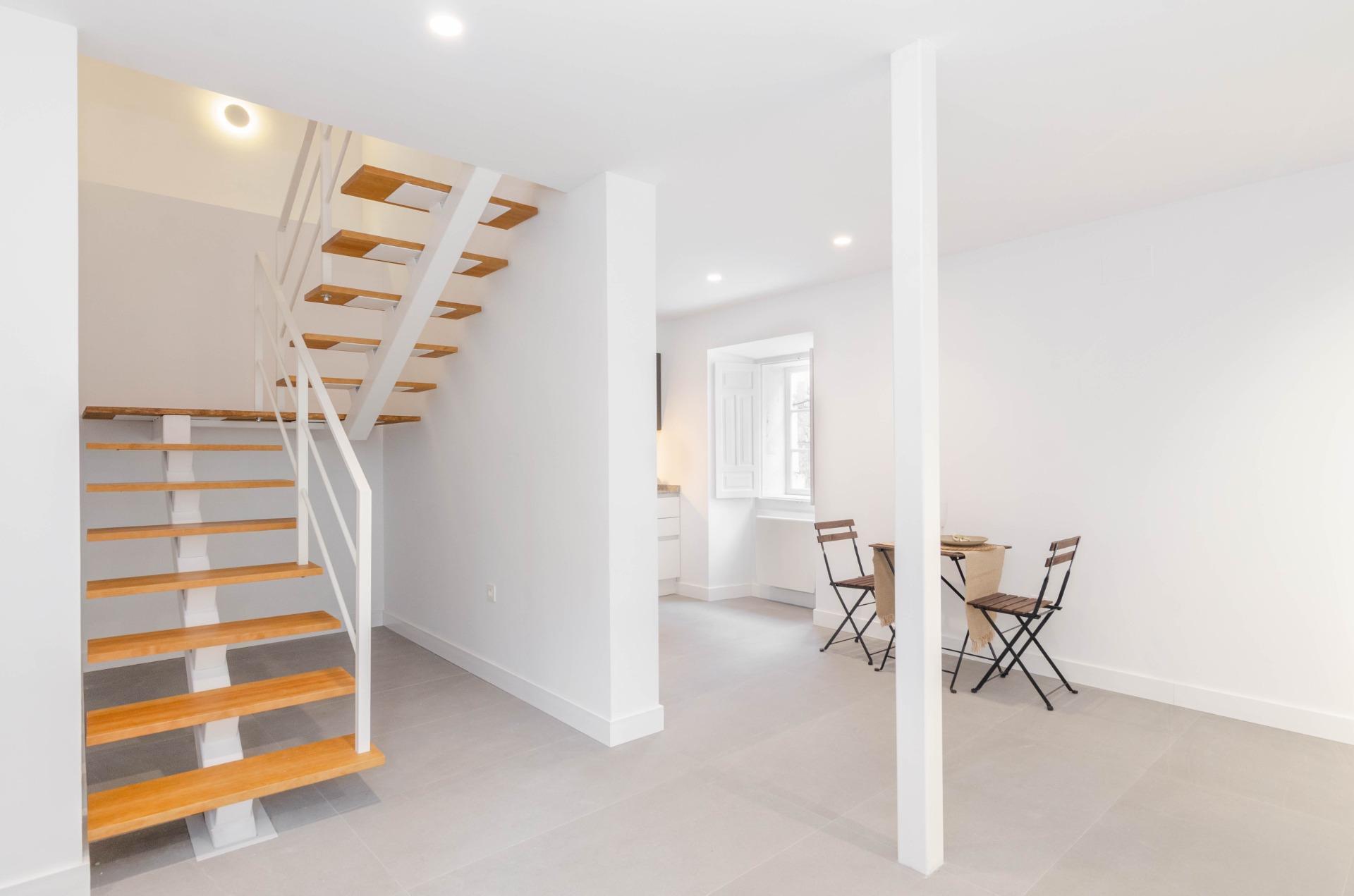 Casa rehabilitada integralmente en 2025 ? Paseo de San Juan de Nieva (Avilés) 114 m²  + Bajo cubierta espectacular | Trastero anejo