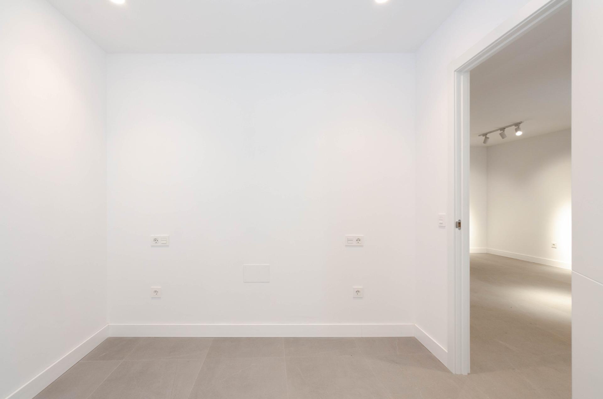 Casa rehabilitada integralmente en 2025 ? Paseo de San Juan de Nieva (Avilés) 114 m²  + Bajo cubierta espectacular | Trastero anejo