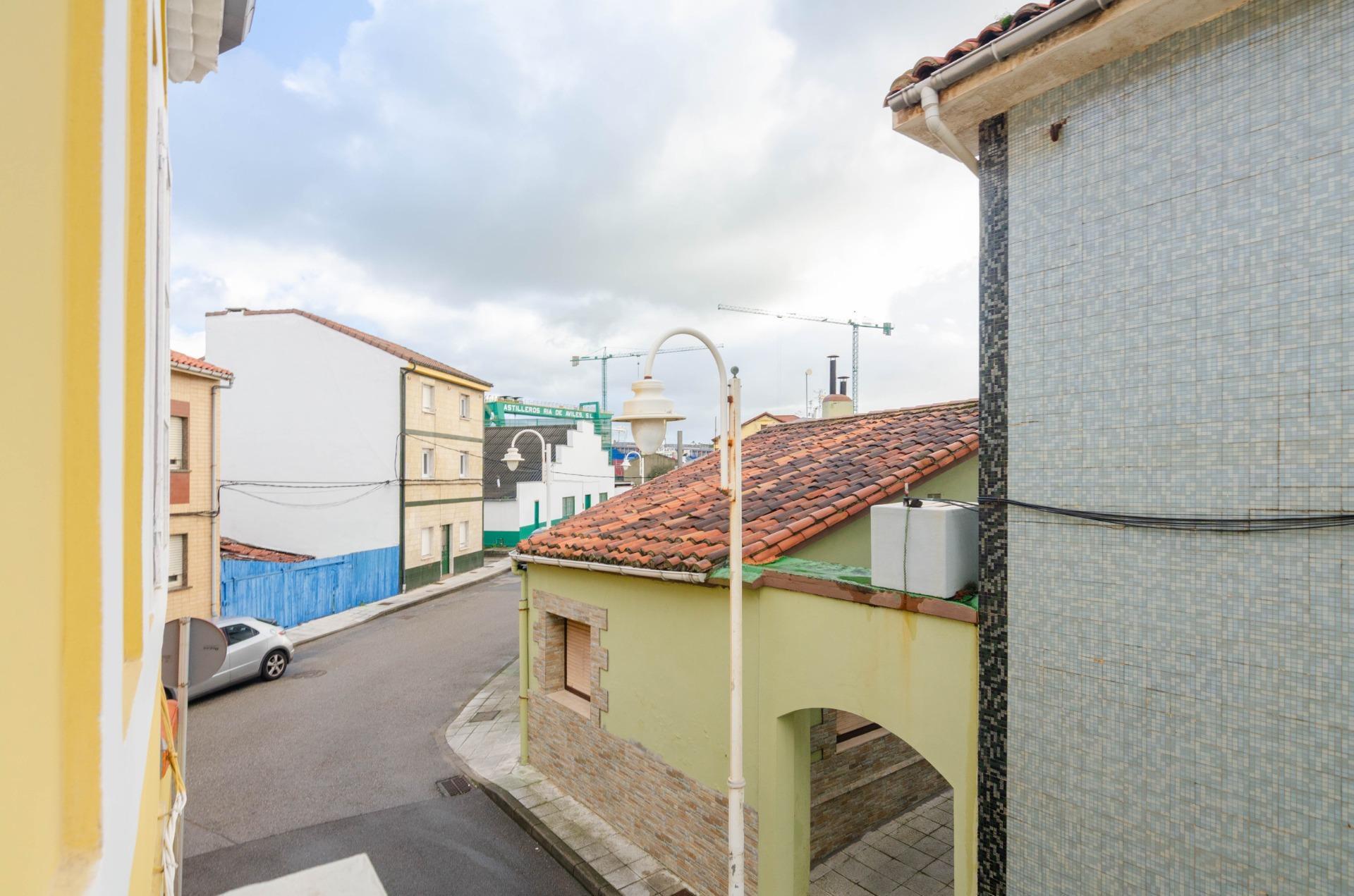 Casa rehabilitada integralmente en 2025 ? Paseo de San Juan de Nieva (Avilés) 114 m²  + Bajo cubierta espectacular | Trastero anejo