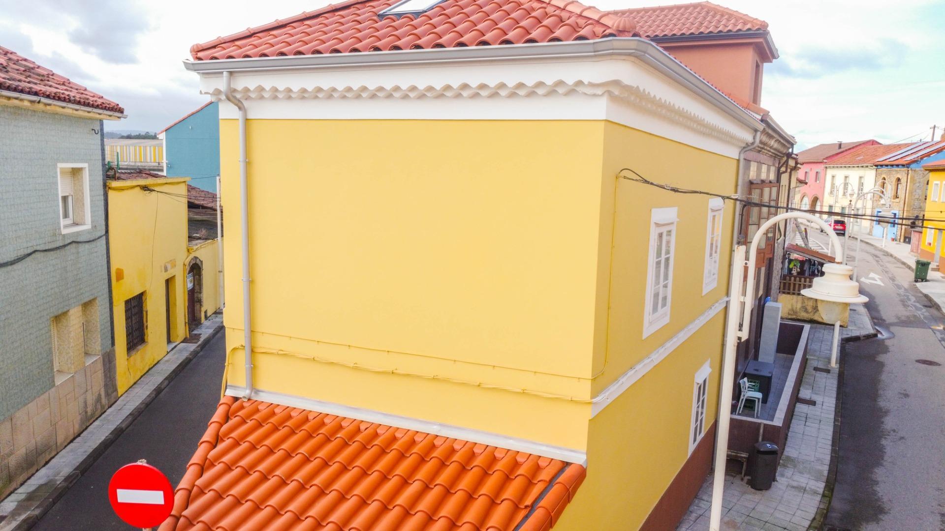 Casa rehabilitada integralmente en 2025 ? Paseo de San Juan de Nieva (Avilés) 114 m²  + Bajo cubierta espectacular | Trastero anejo