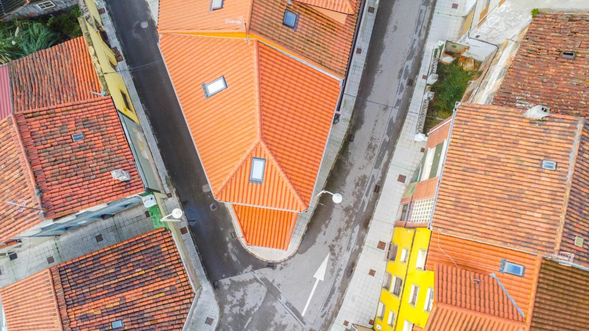 Casa rehabilitada integralmente en 2025 ? Paseo de San Juan de Nieva (Avilés) 114 m²  + Bajo cubierta espectacular | Trastero anejo