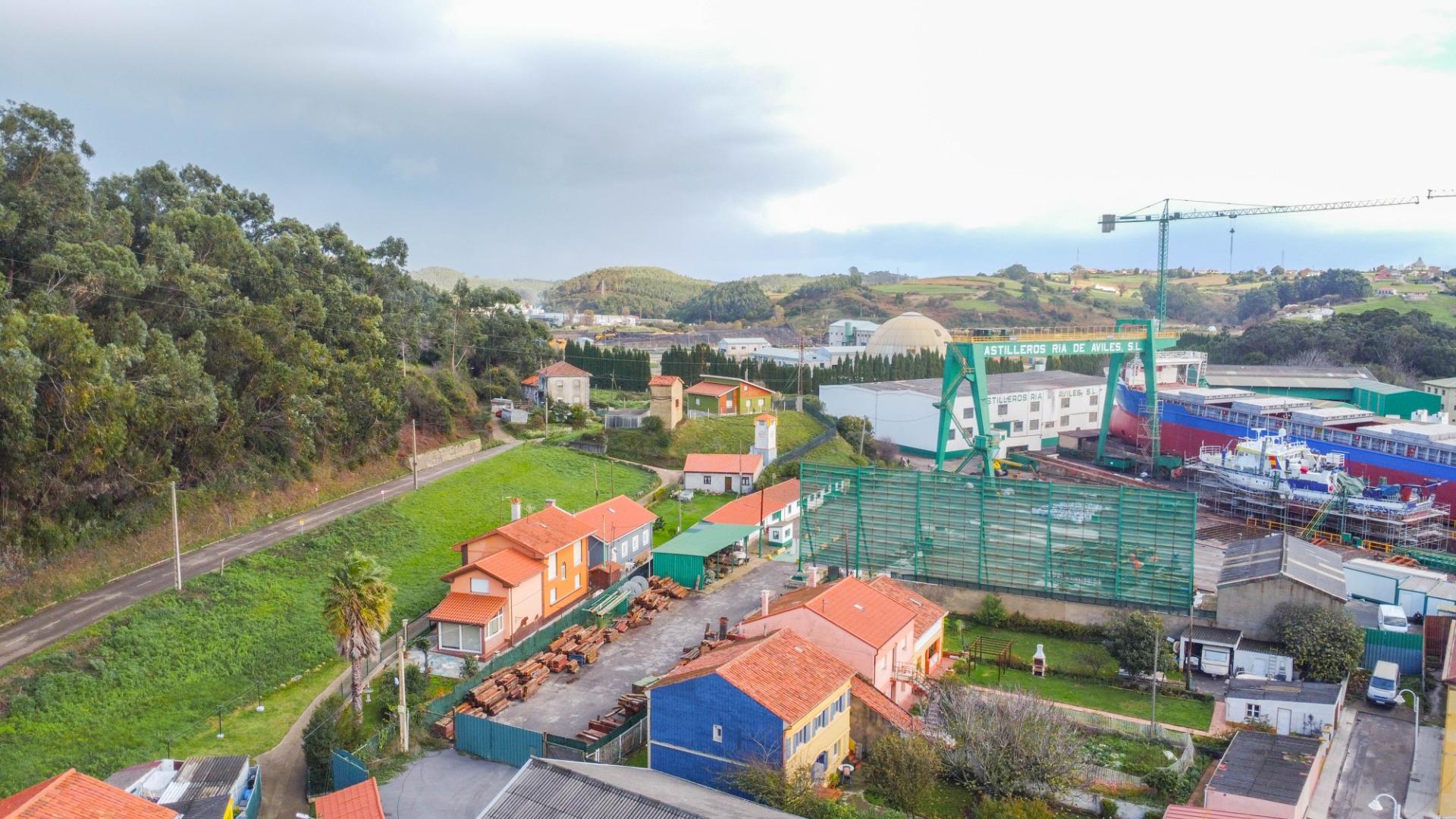 Casa rehabilitada integralmente en 2025 ? Paseo de San Juan de Nieva (Avilés) 114 m²  + Bajo cubierta espectacular | Trastero anejo