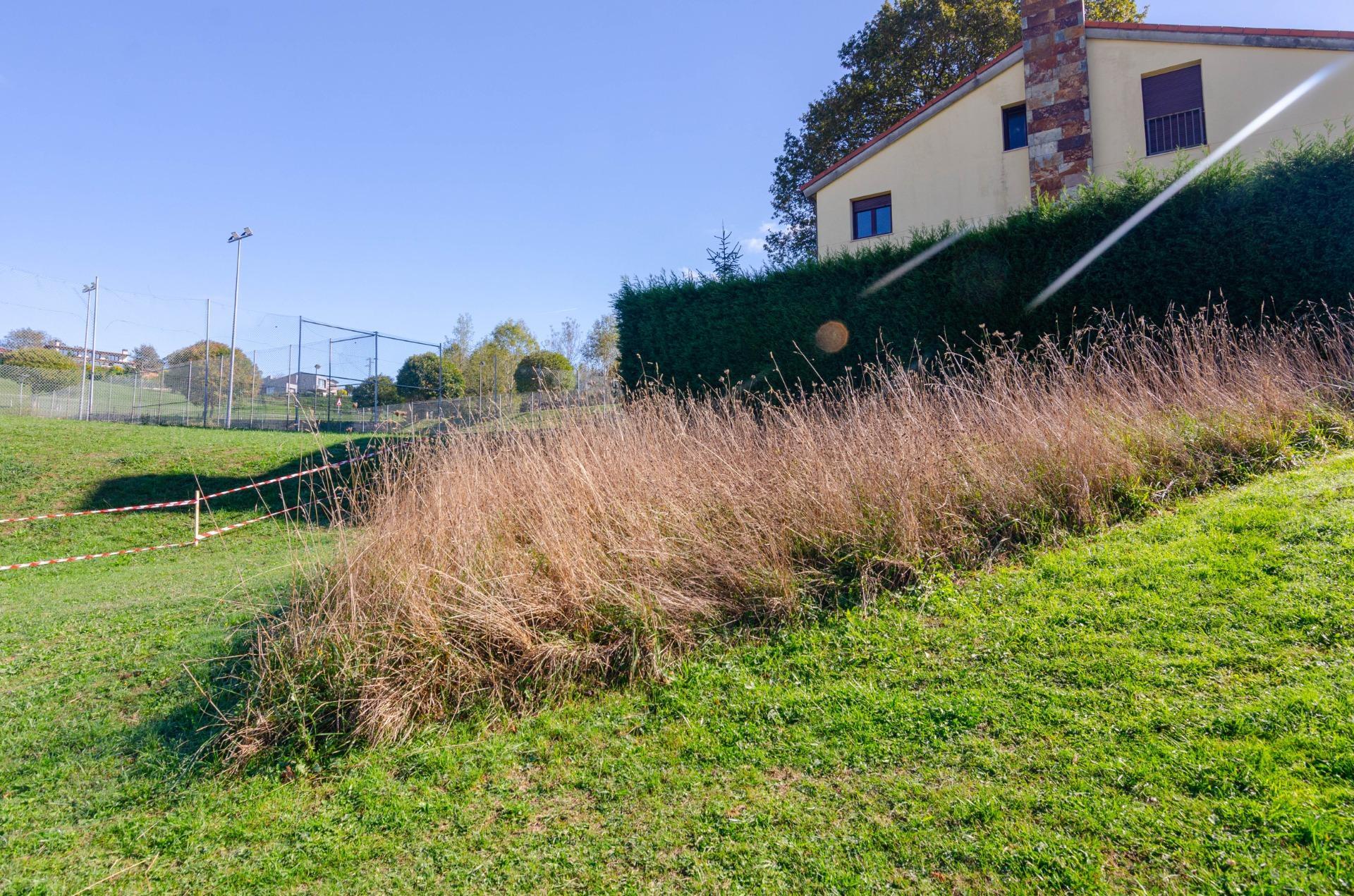 Parcela edificable con proyecto en urbanizacion de soto de Llanera
