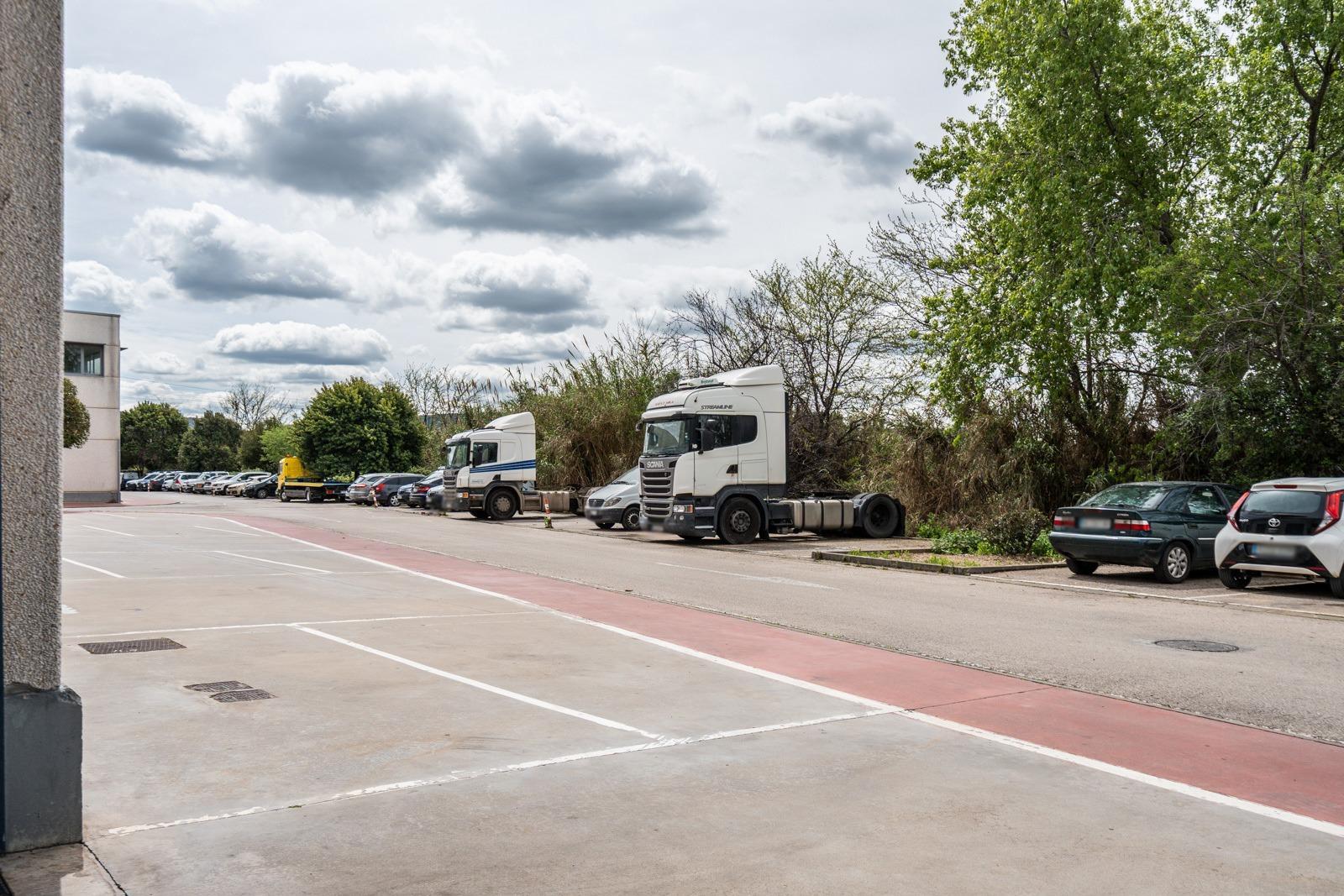 Naves-Venta-Meco-1718176-Foto-34