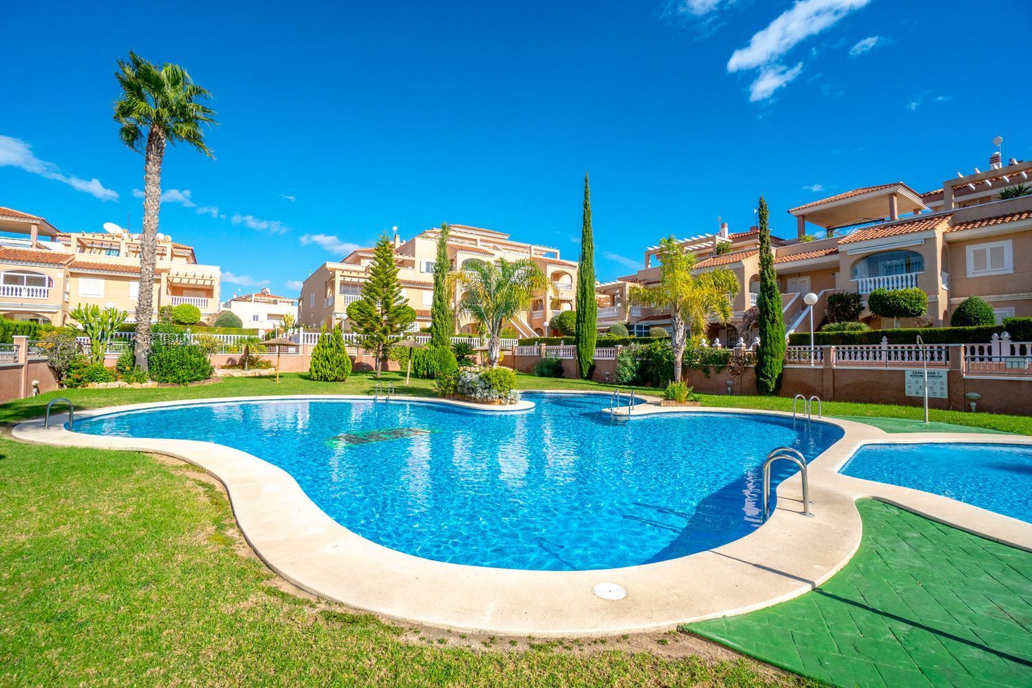 Propiedad en venta en Alicante, Orihuela