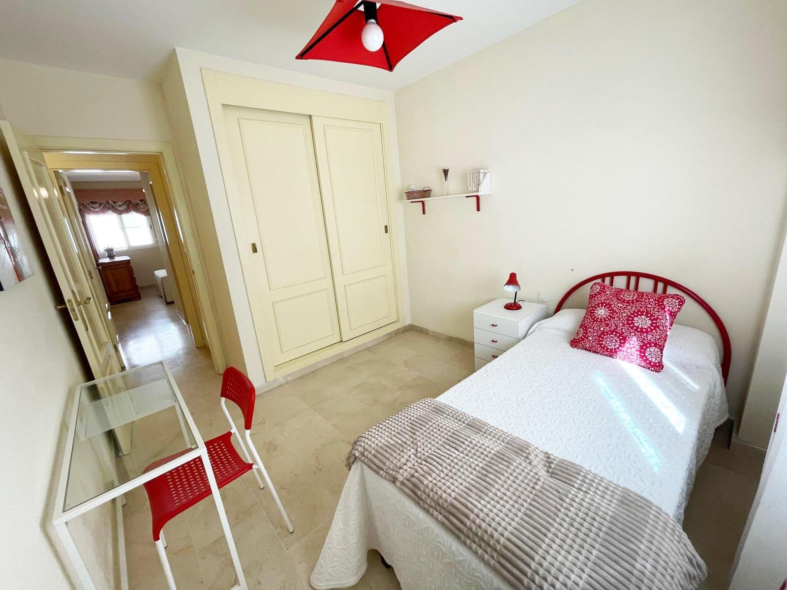 Pisos-Venta-Nerja-1995648-Foto-13