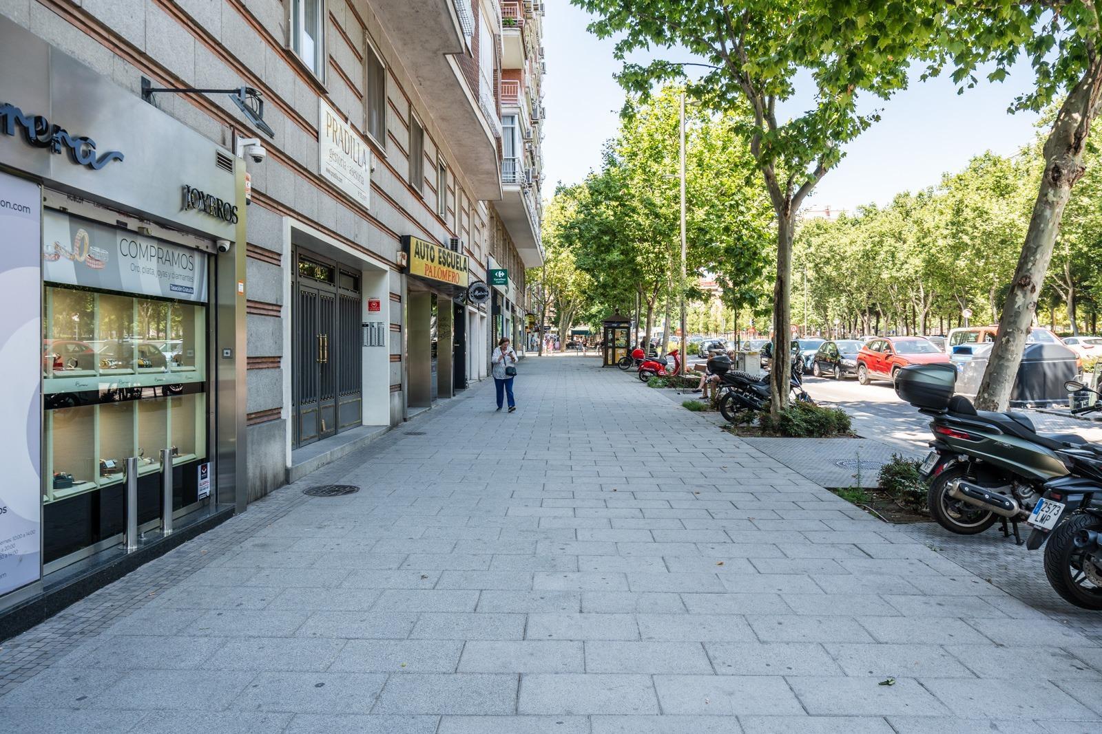 Negocios-Alquiler-Madrid-2043887-Foto-61