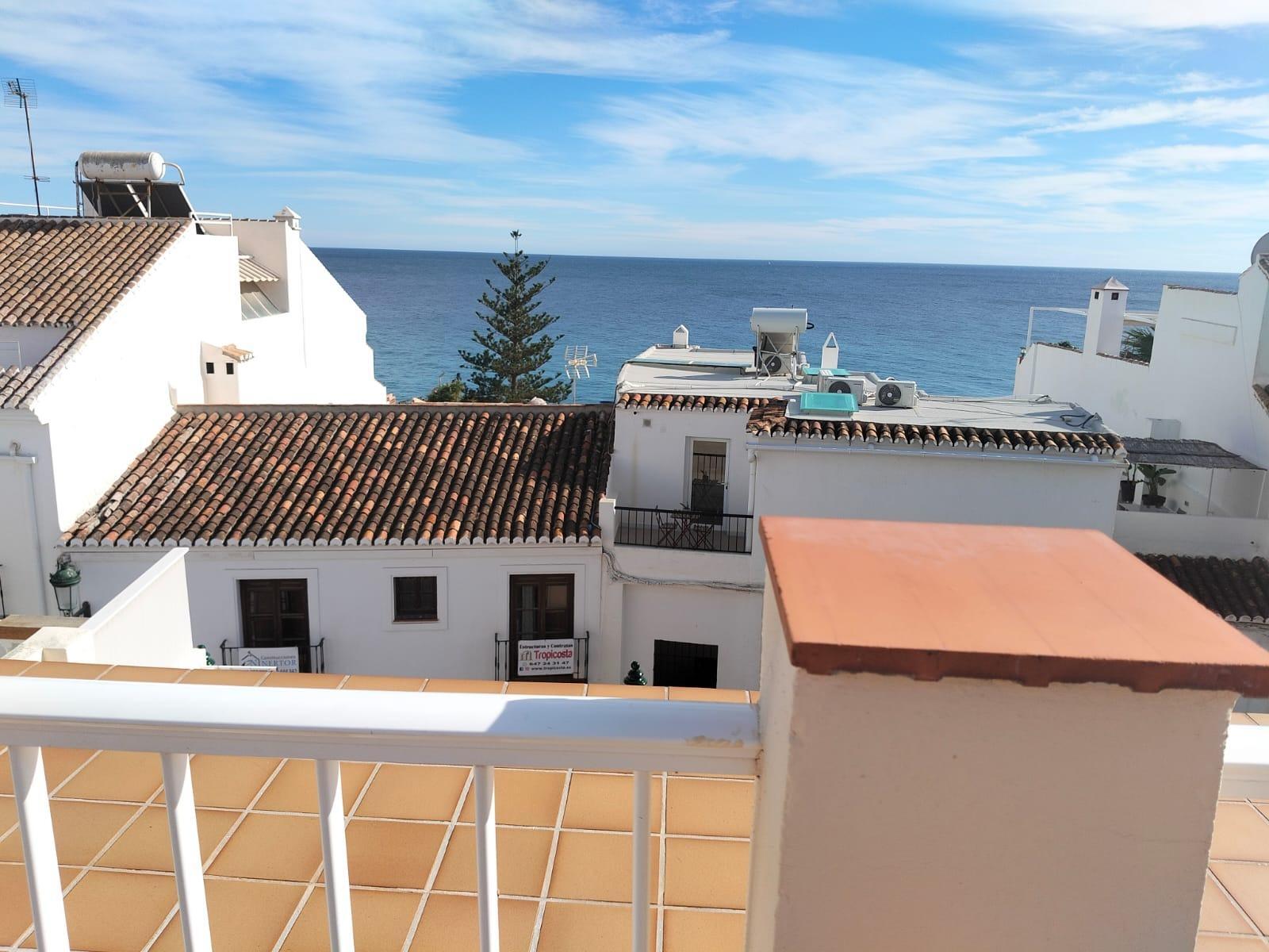 Edificios-Venta-Nerja-2043893-Foto-3