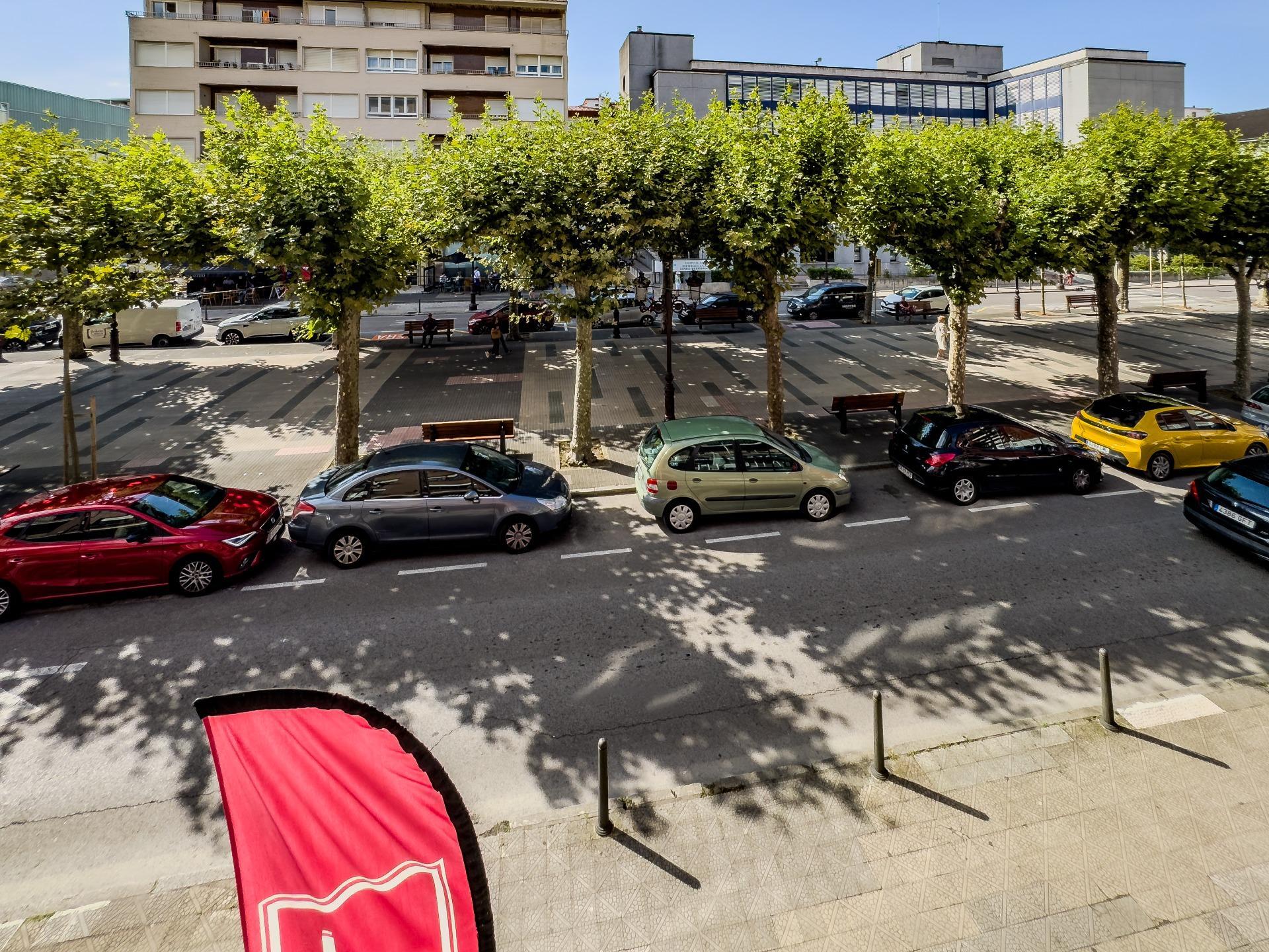 Espacioso y Confortable piso en Torrelavega.