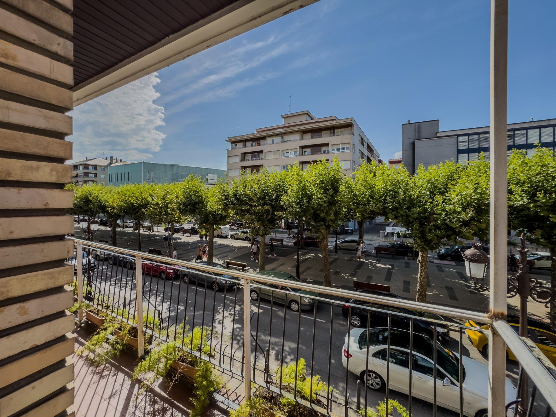 Espacioso y Confortable piso en Torrelavega.