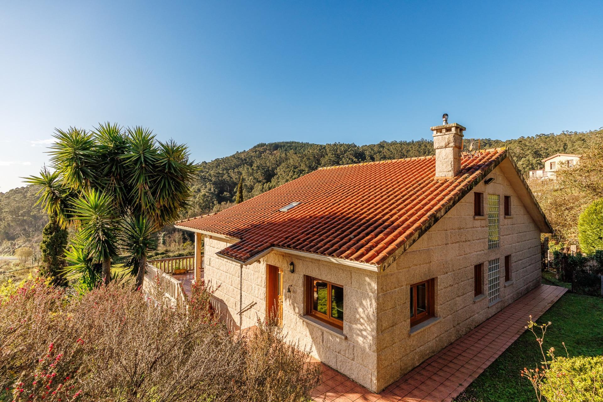 Casas o chalets-Venta-MoaÃ±a-2032392-Foto-2