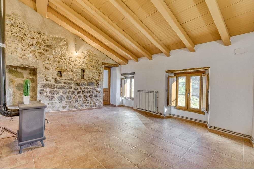 Pisos-Venta-Sant Joan les Fonts-1893760-Foto-7