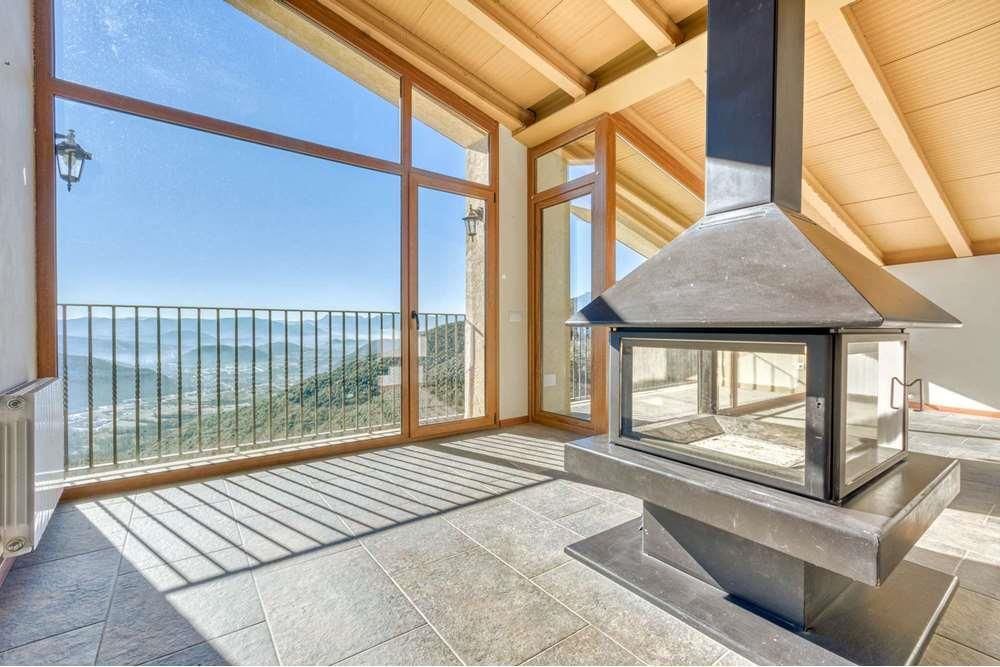 Pisos-Venta-Sant Joan les Fonts-1893760-Foto-13