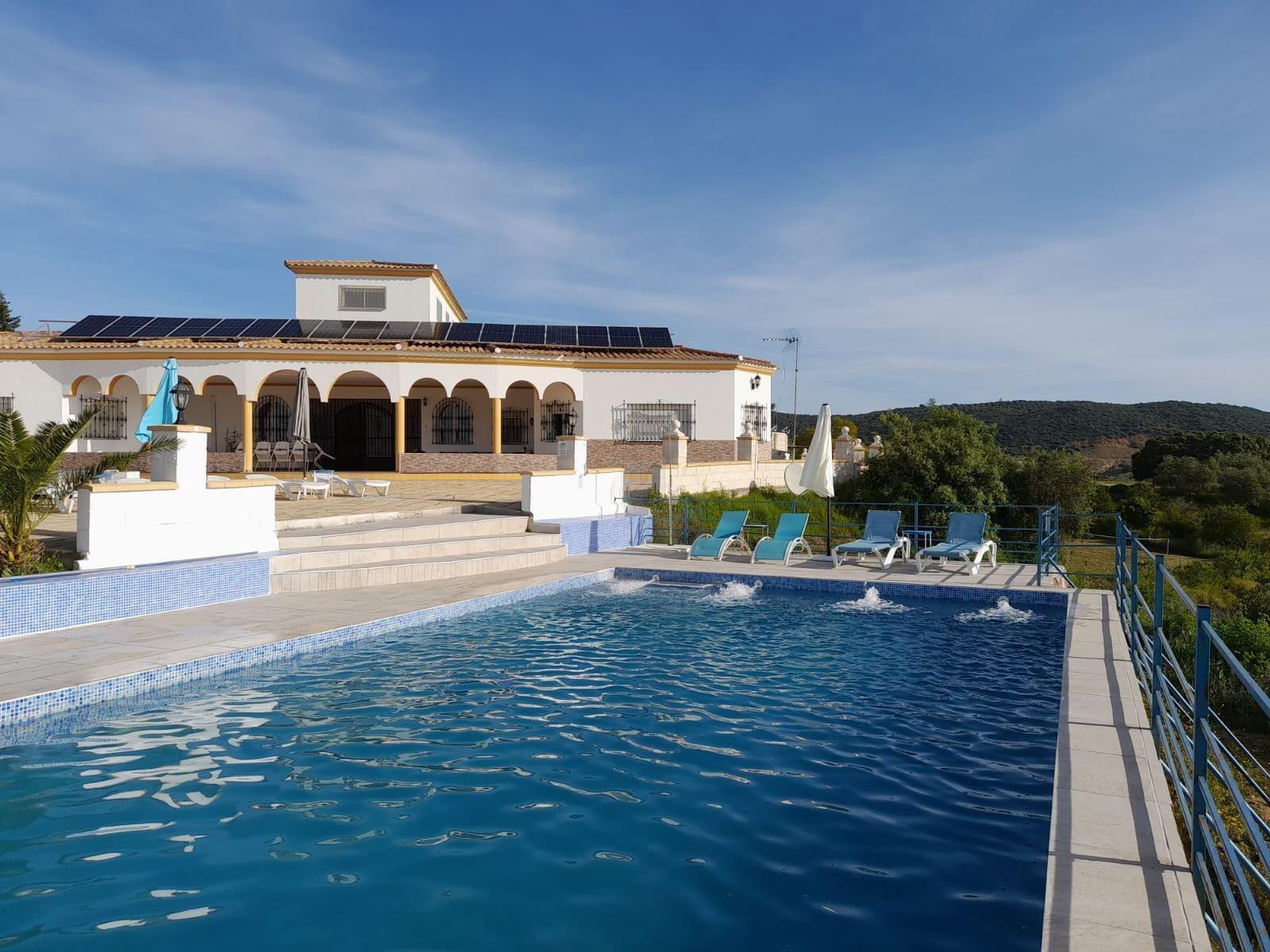 Casas o chalets-Venta-Lora del Río-2053425