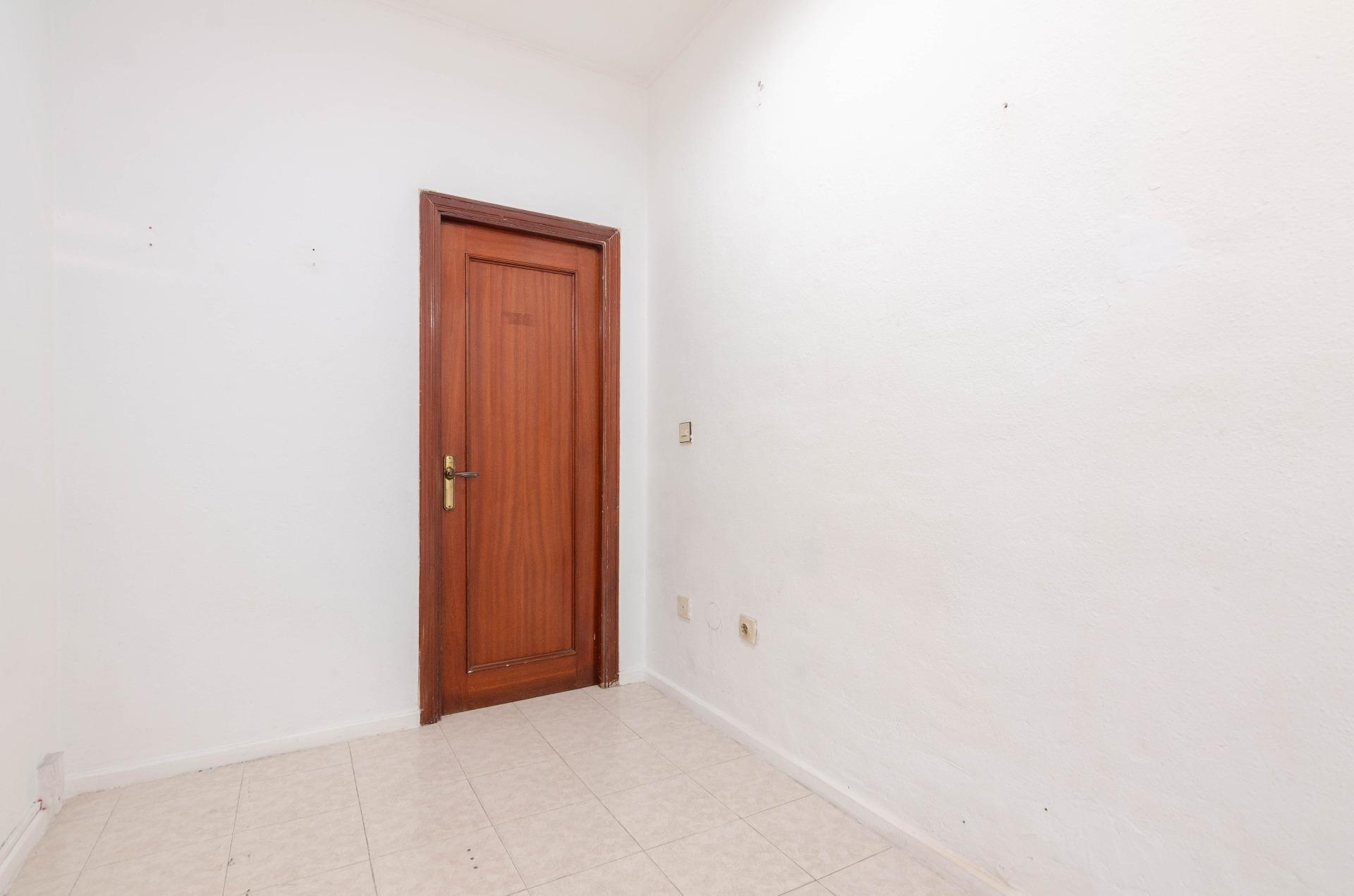 Negocios-Venta-Oviedo-2045395-Foto-16