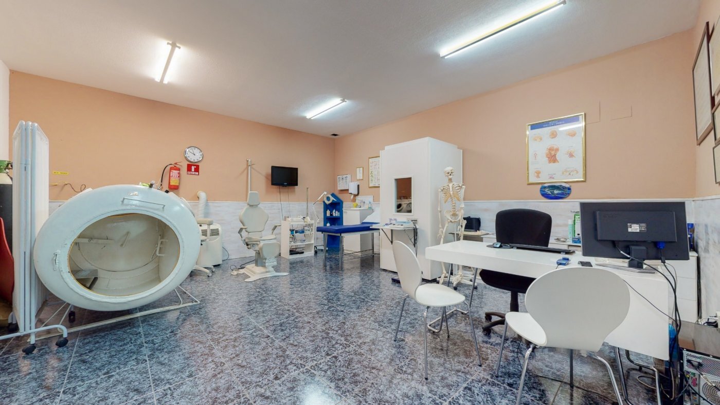 Negocios-Venta-BenalmÃ¡dena-569974-Foto-9