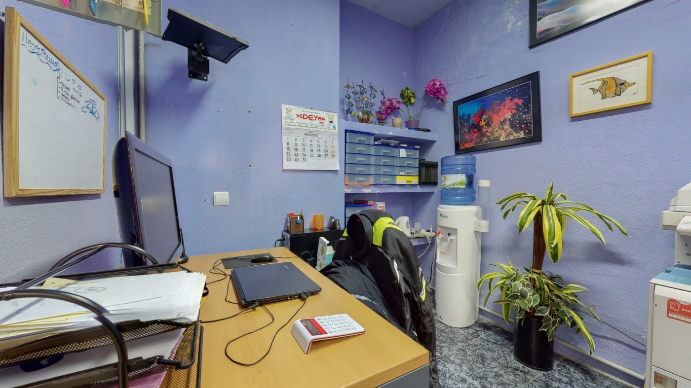 Negocios-Venta-BenalmÃ¡dena-569974-Foto-23