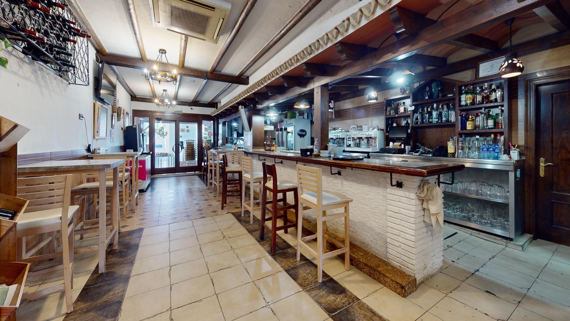 Negocios-Venta-BenalmÃ¡dena-1681663-Foto-22