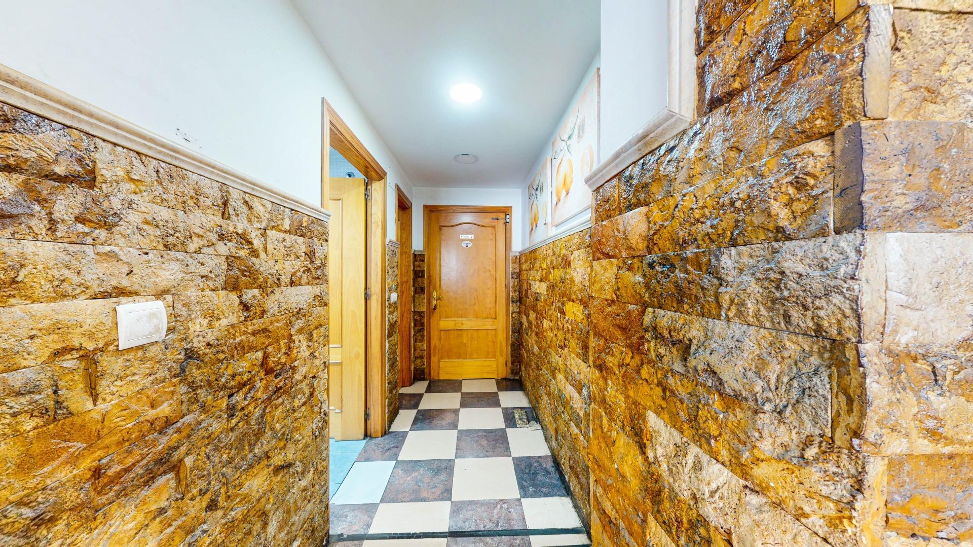 Negocios-Venta-BenalmÃ¡dena-1389276-Foto-20