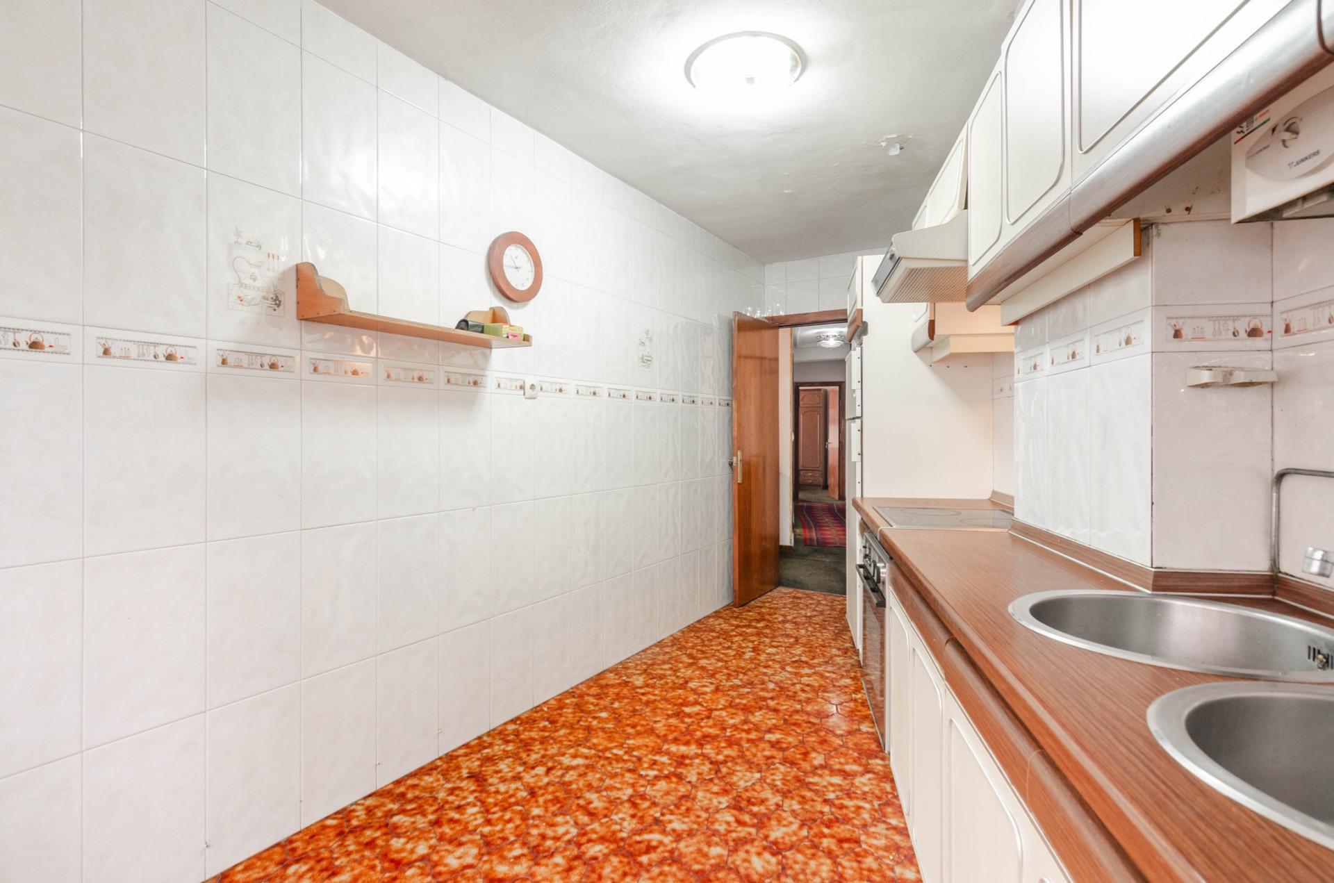 Pisos-Venta-Siero-2059432-Foto-12