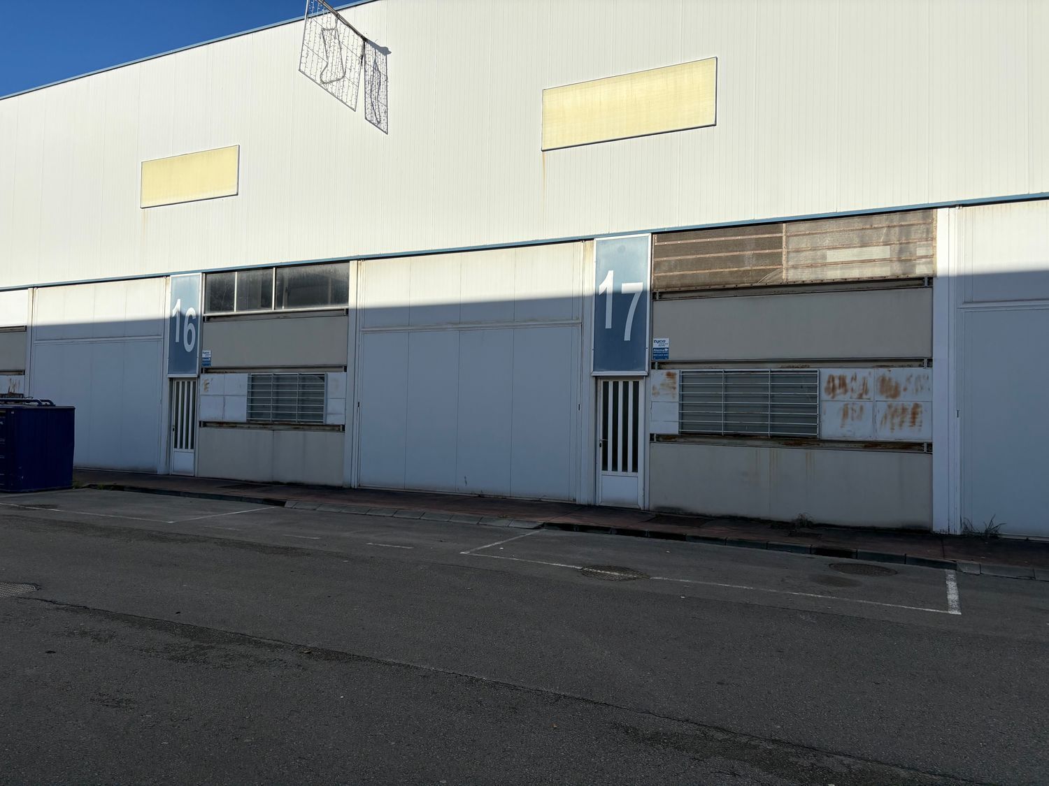 Naves-Venta-Corvera de Asturias-2060715-Foto-21