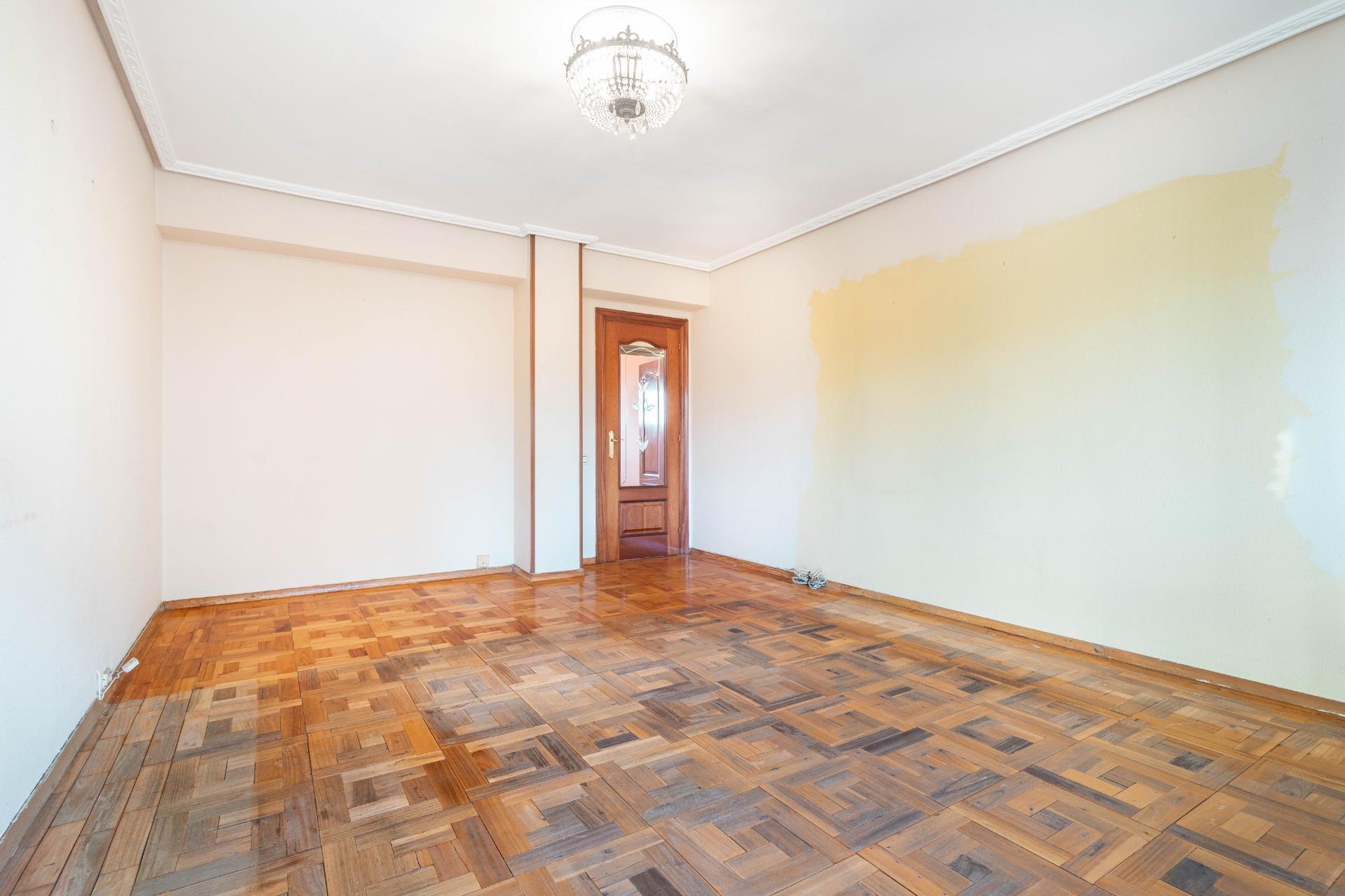 Pisos-Venta-Oviedo-2060796-Foto-8