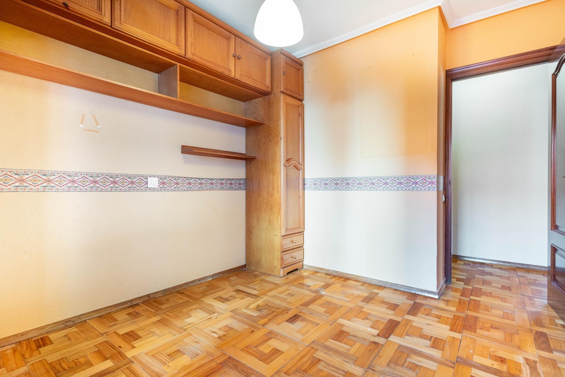 Pisos-Venta-Oviedo-2060796-Foto-14