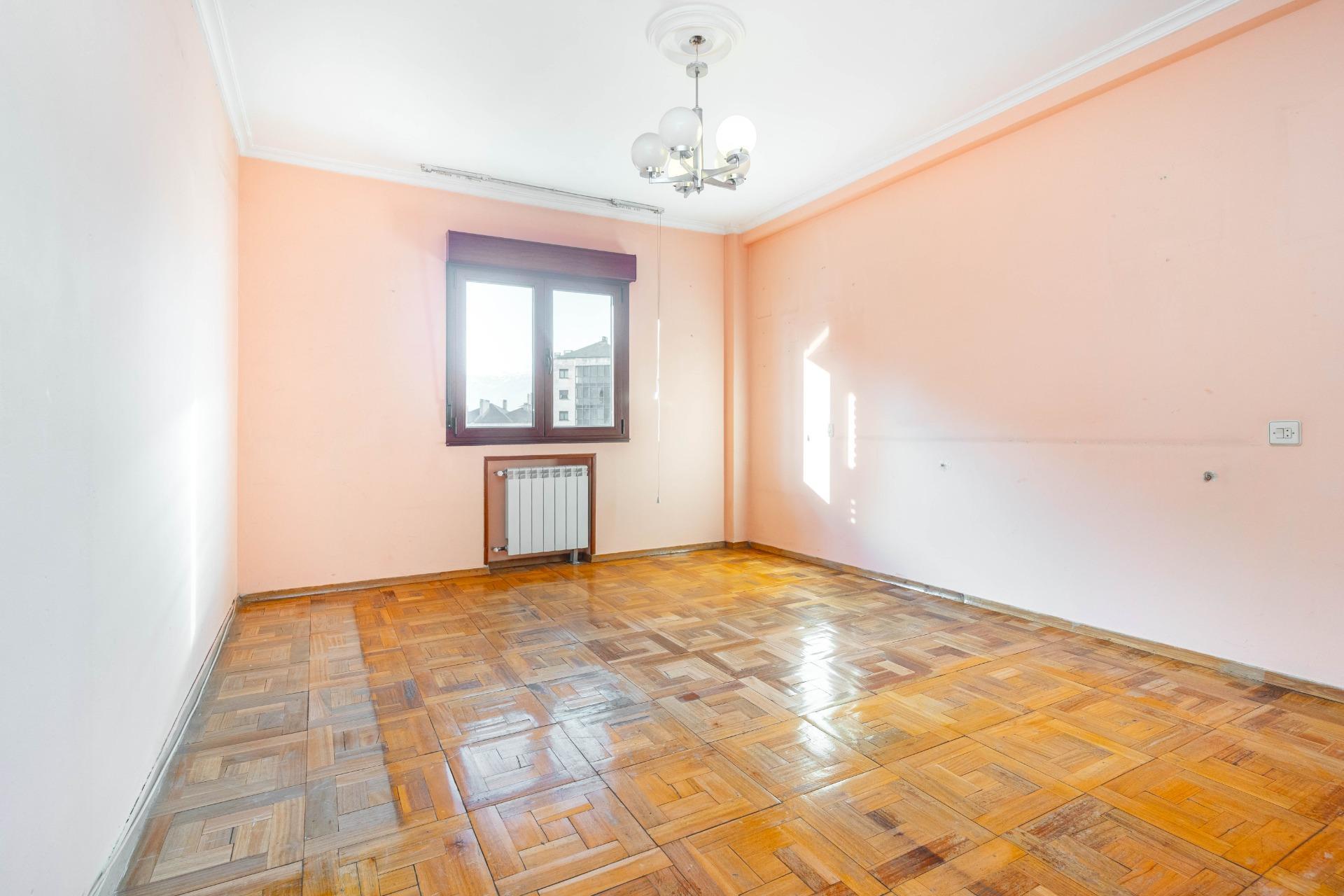 Pisos-Venta-Oviedo-2060796-Foto-16