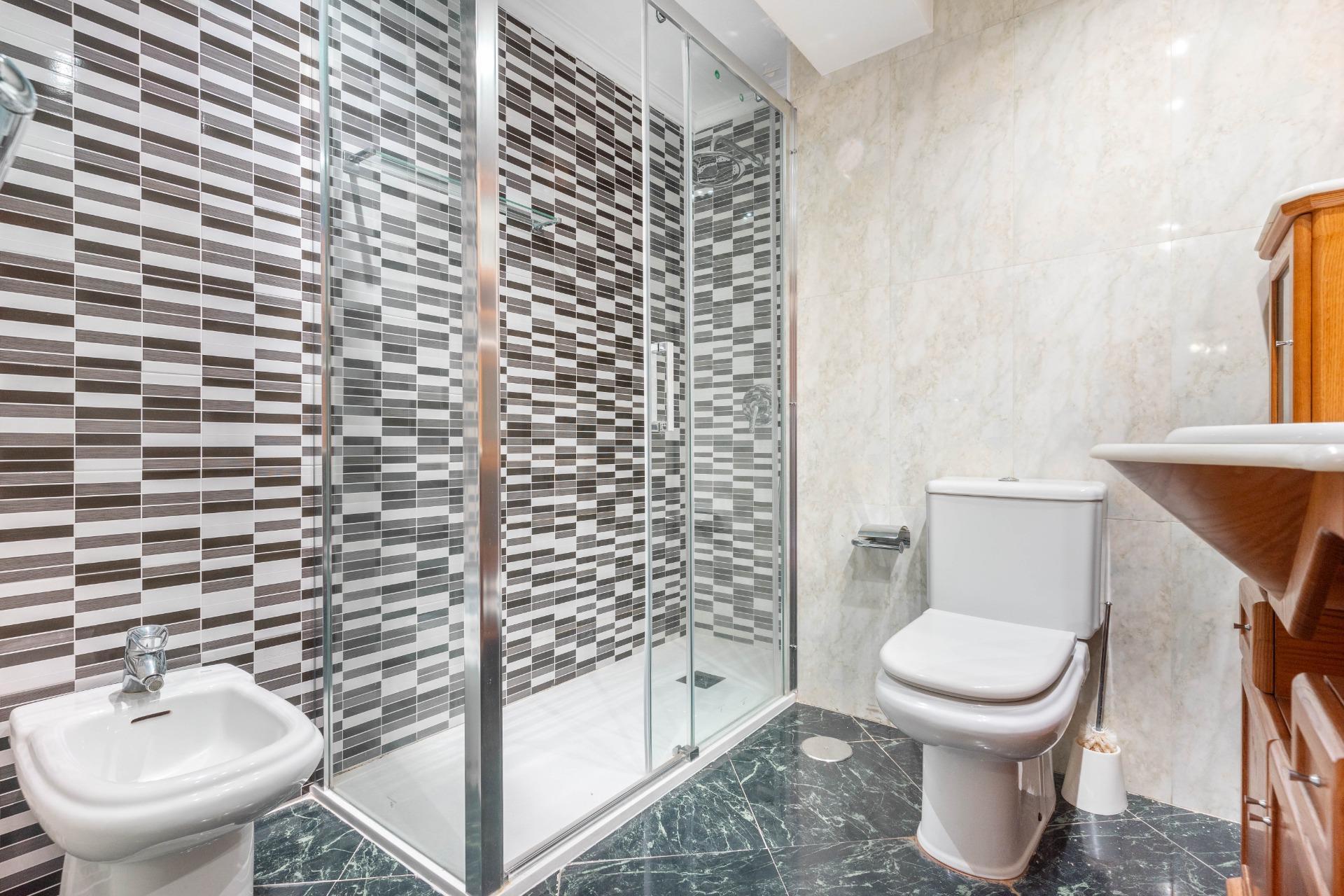 Pisos-Venta-Oviedo-2060796-Foto-24