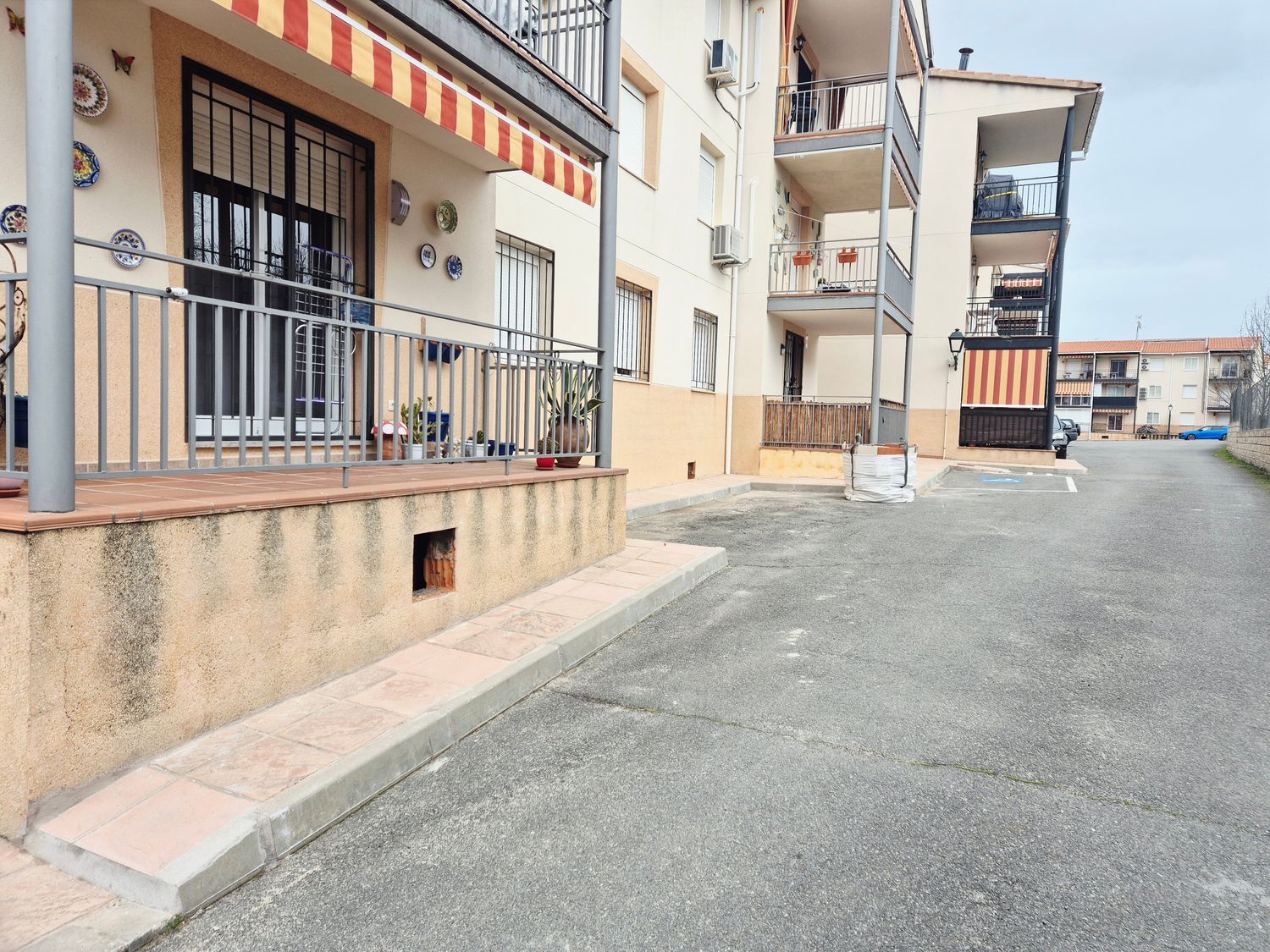 Pisos-Venta-Navaluenga-2063092-Foto-2