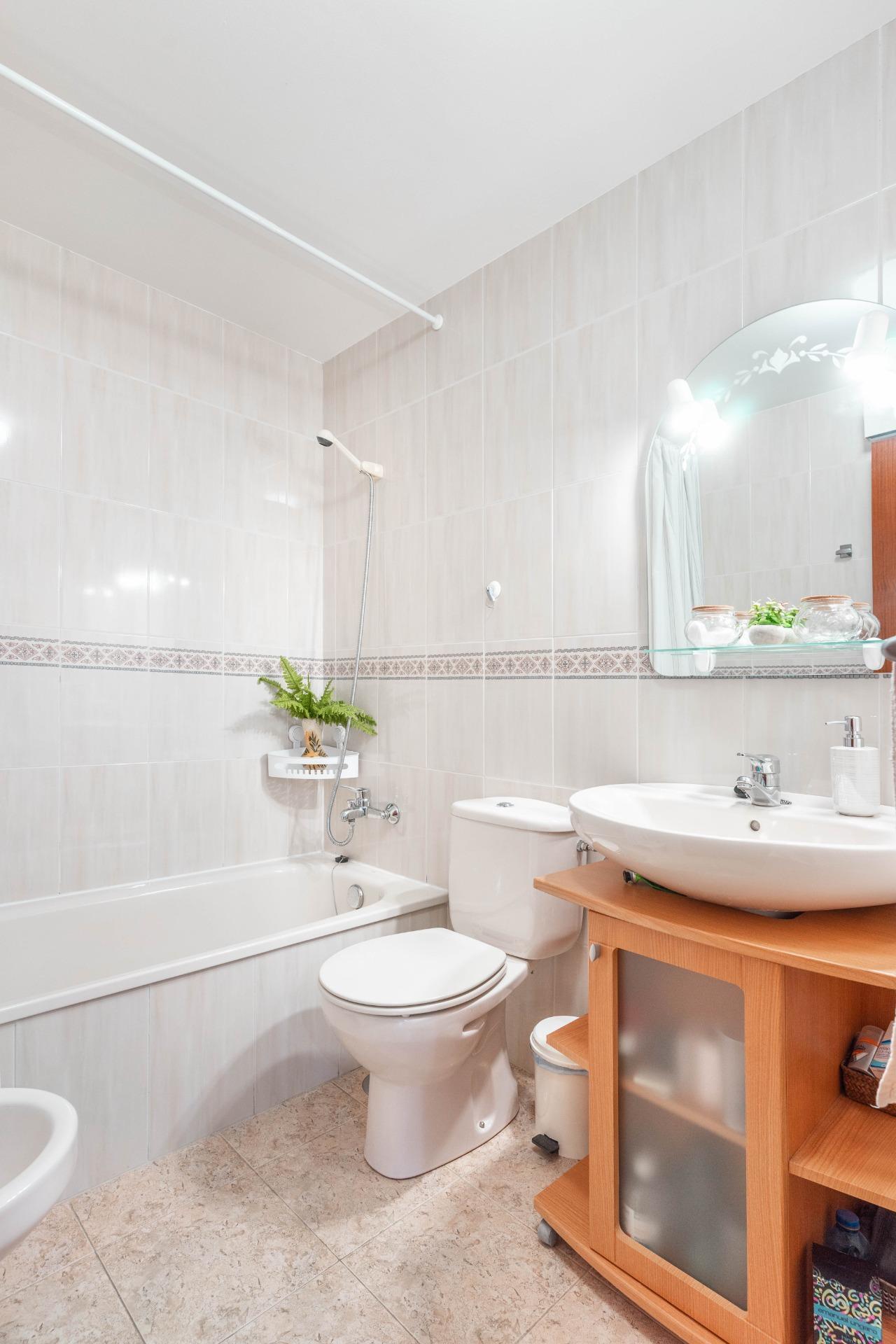 Pisos-Venta-El Franco-2064110-Foto-5