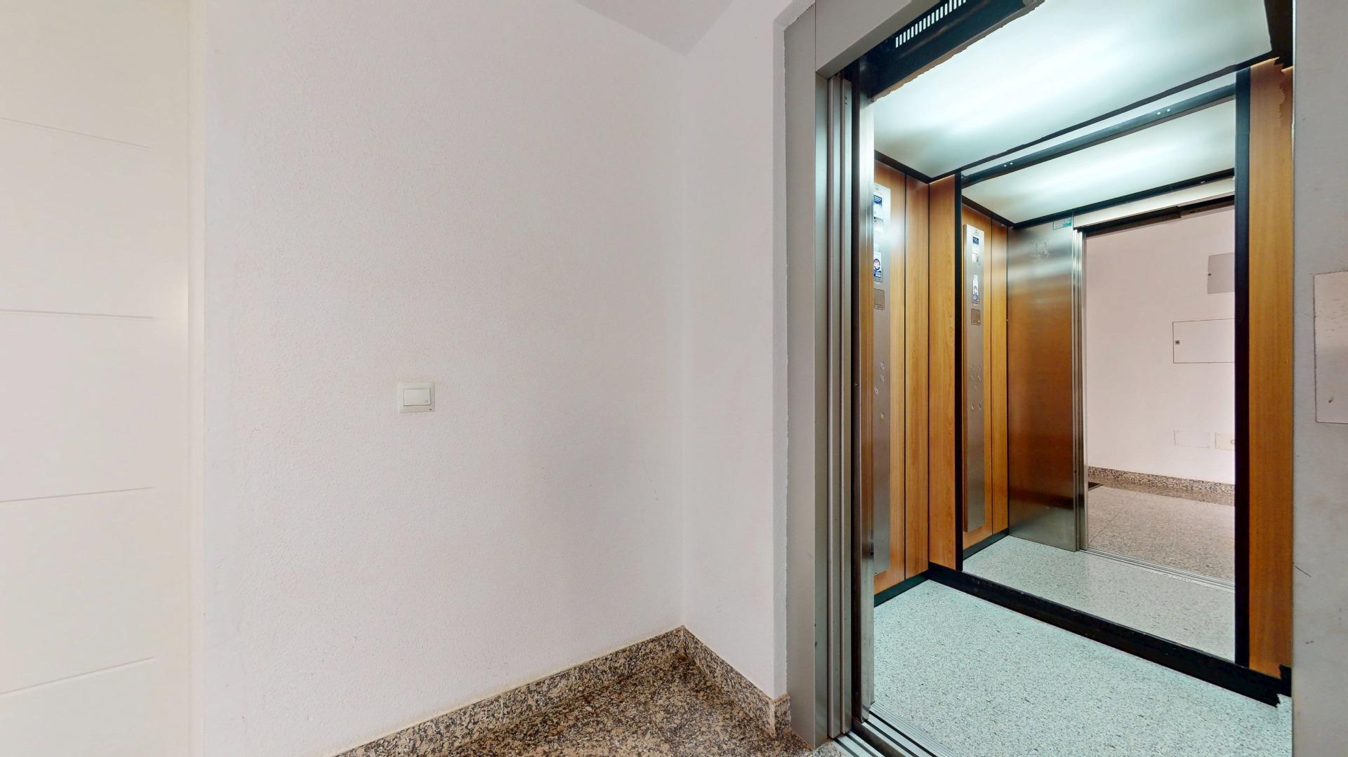 Pisos-Venta-Roquetas de Mar-2064125-Foto-7